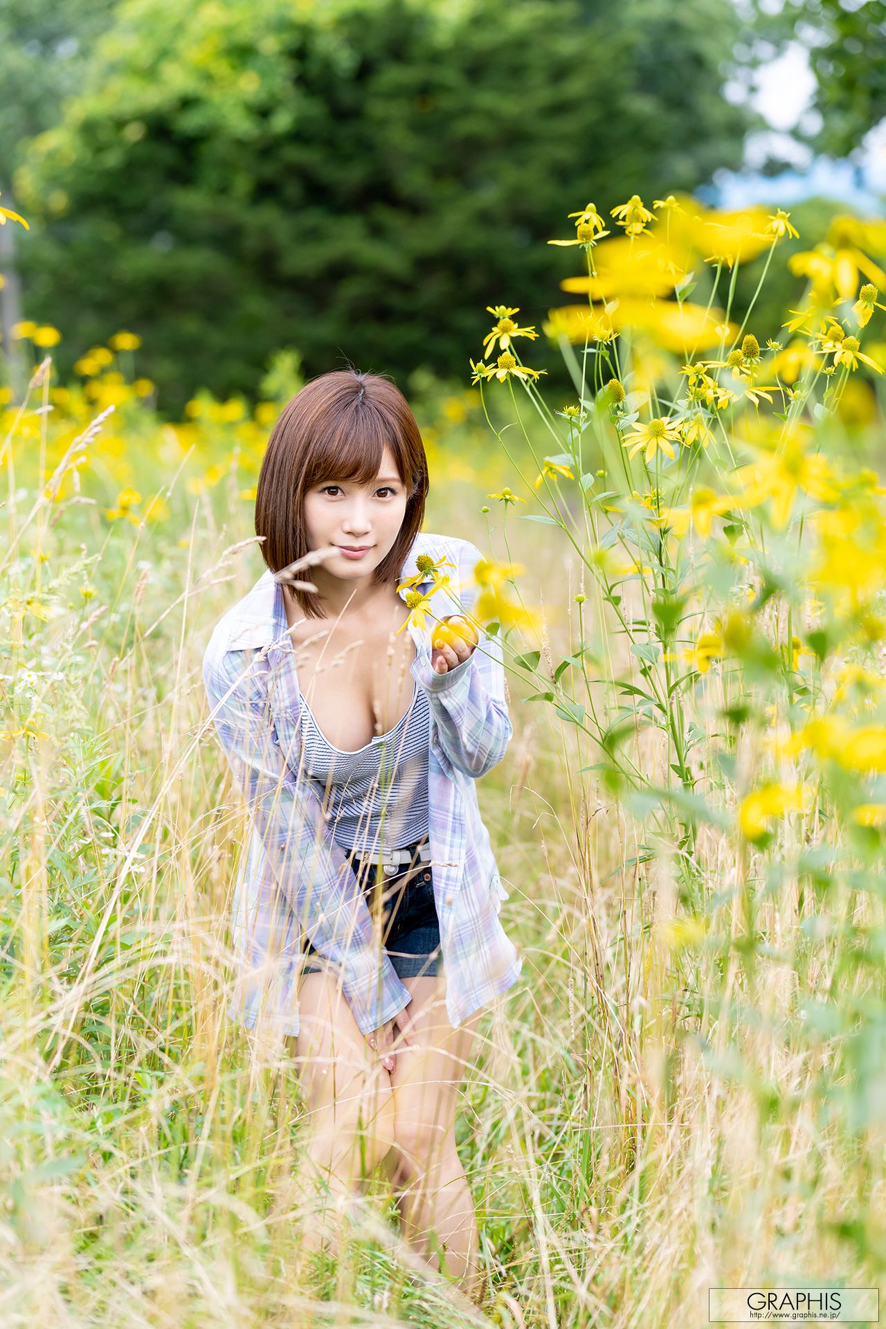 [Graphis] Special Gravure 小島みなみ Happiness/(48P)