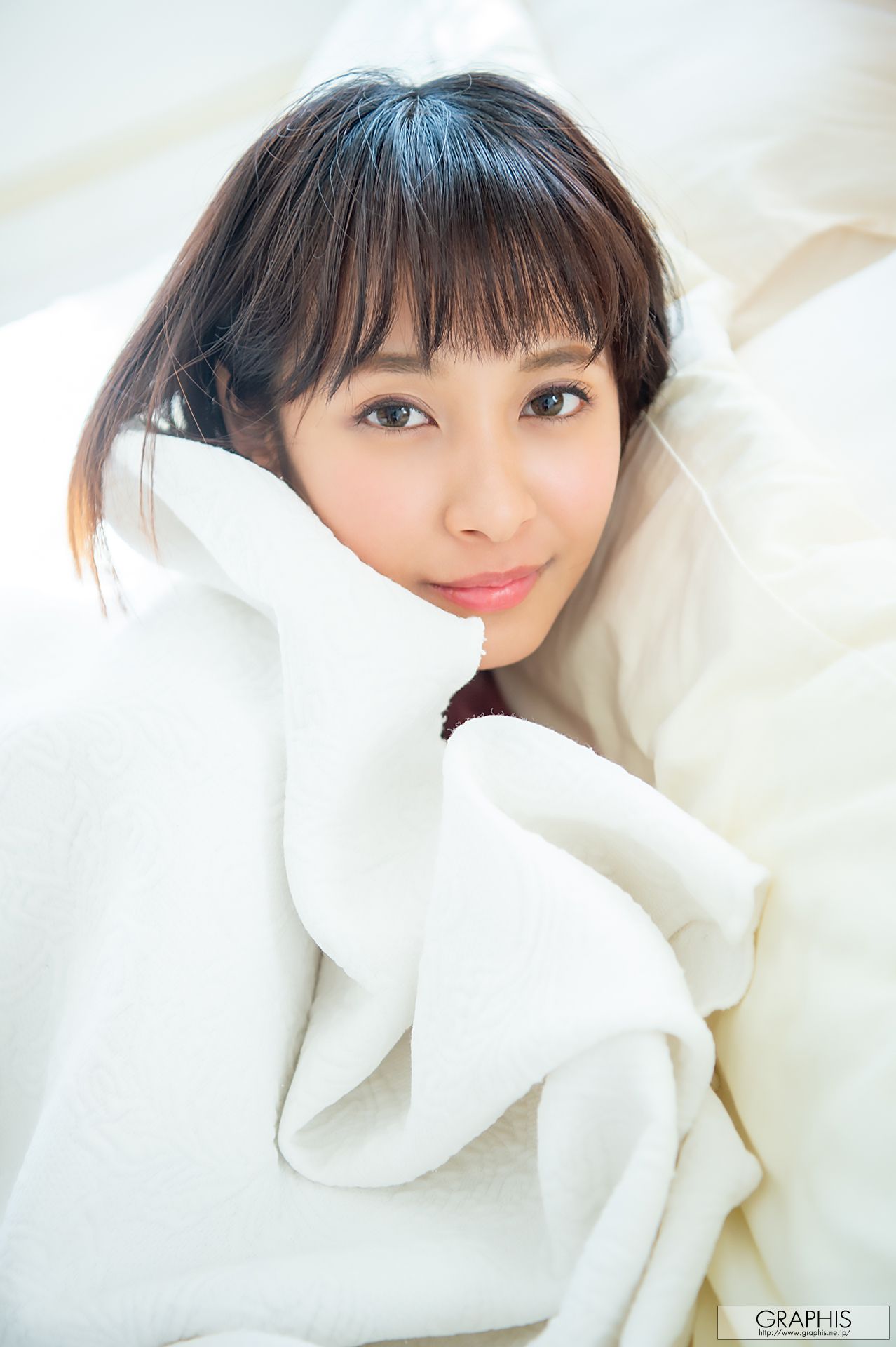 [Graphis] First Gravure 初脱ぎ娘 No.164 Rika Aimi 逢見リカ/(63P)