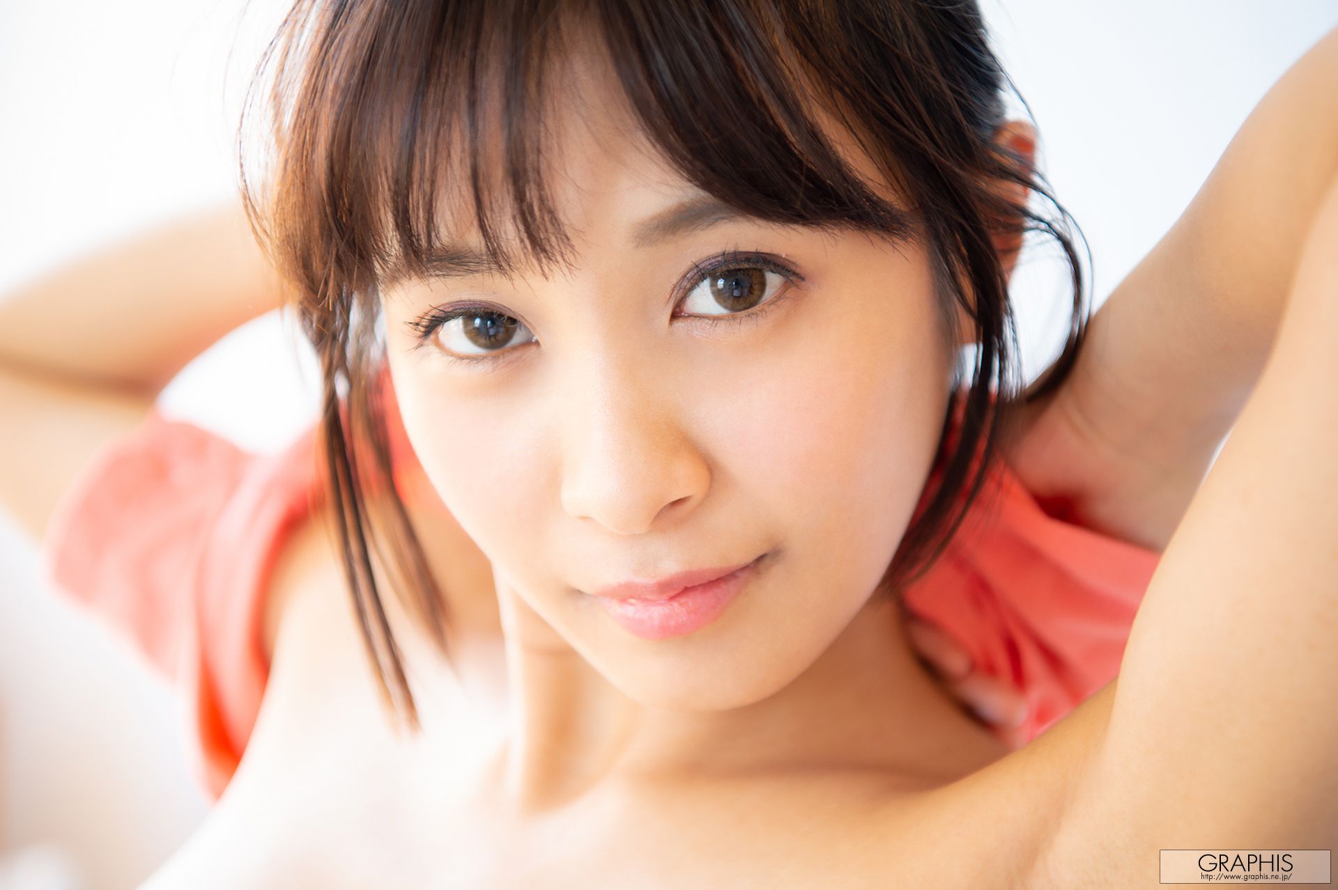 [Graphis] First Gravure 初脱ぎ娘 No.164 Rika Aimi 逢見リカ/(63P)