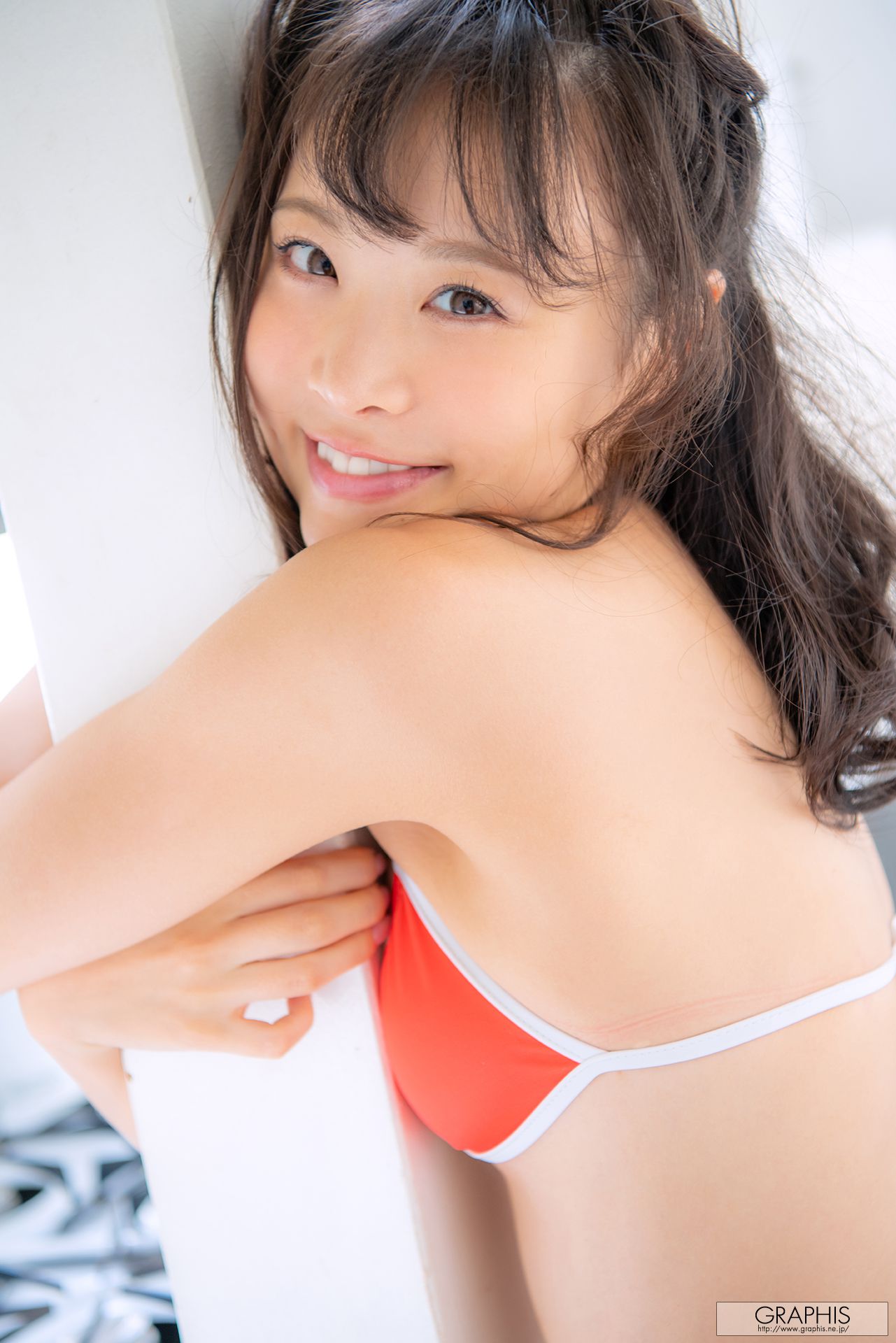 [Graphis] First Gravure 初脱ぎ娘 No.168 Hiyori Yoshioka 吉岡ひより/(70P)