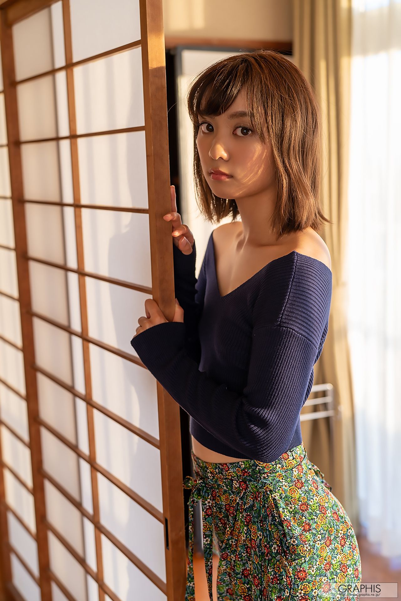 [Graphis] First Gravure 初脱ぎ娘 No.167 Suzu Monami もなみ鈴/(62P)