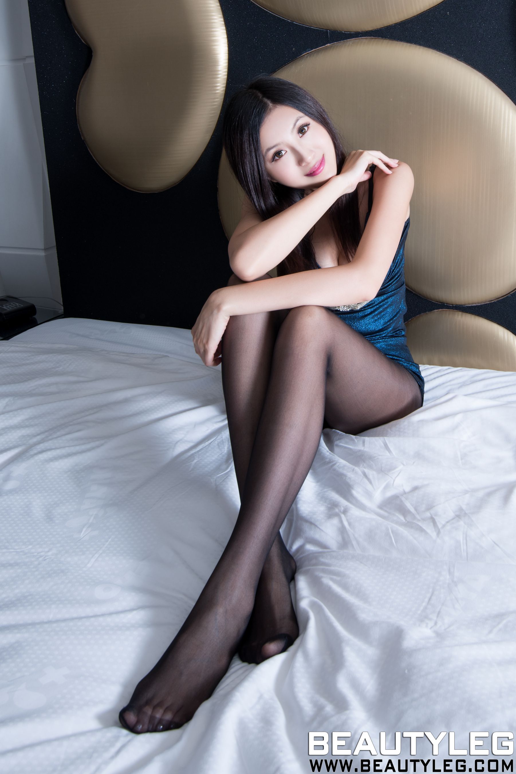 [Beautyleg] NO.1065 腿模Vicni 美腿写真集/(43P)