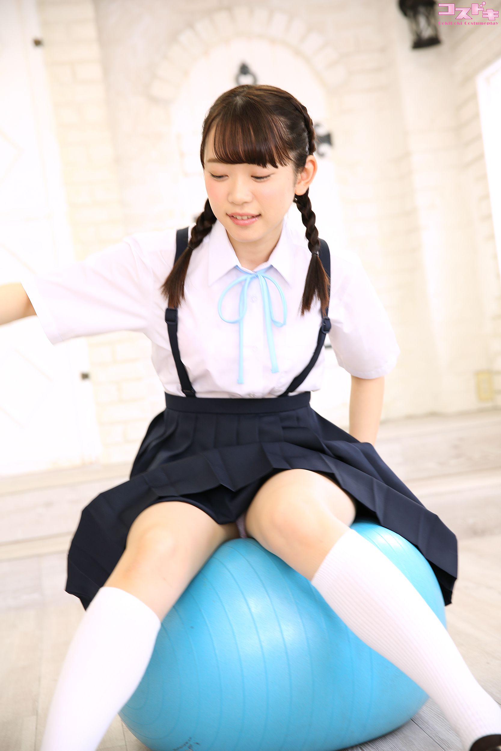 [Cosdoki] Yura Kano 架乃ゆら kanoyura_pic_seifuku2/(36P)