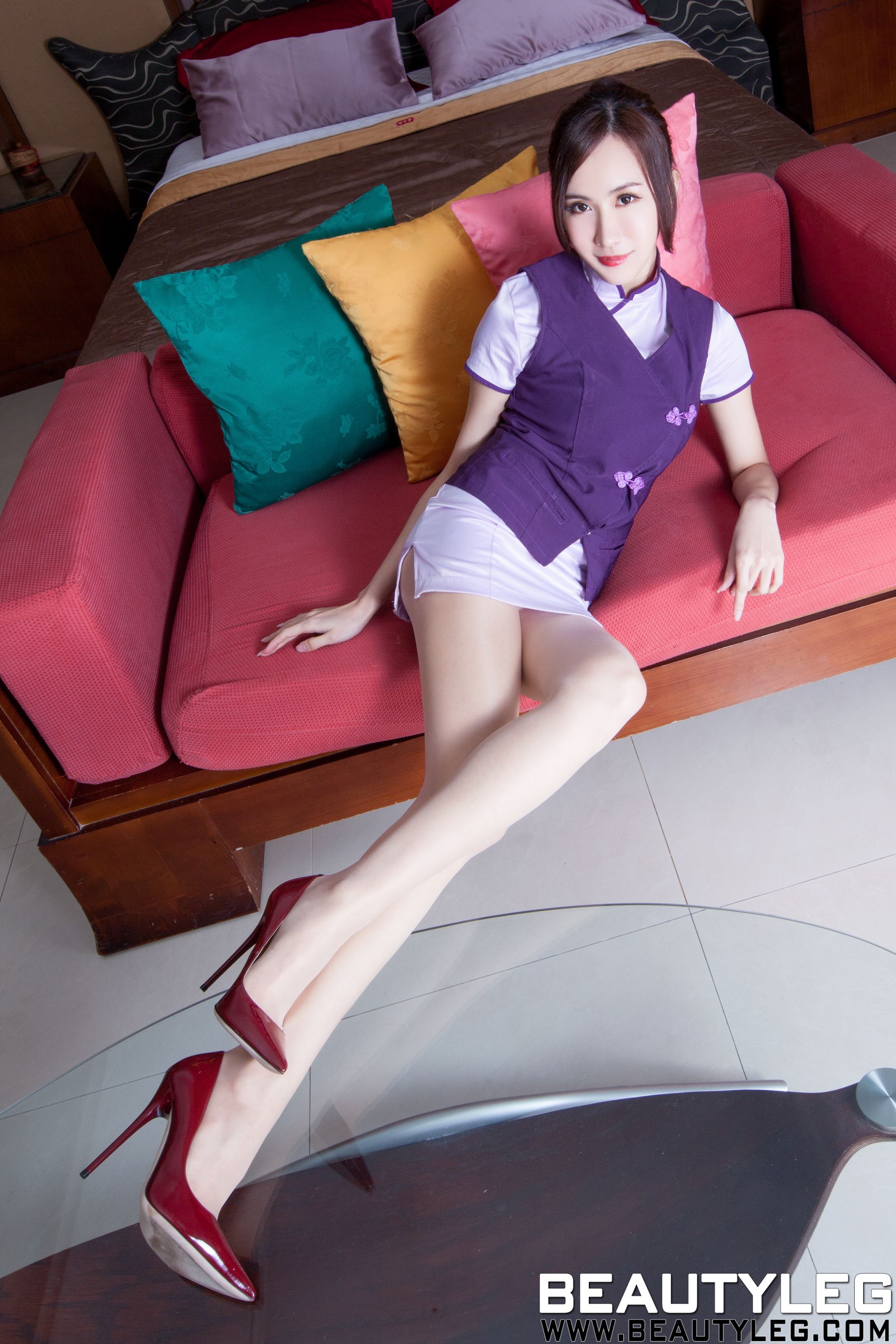 [Beautyleg] NO.997 曾妍希Dora 丝袜美腿写真集/(57P)