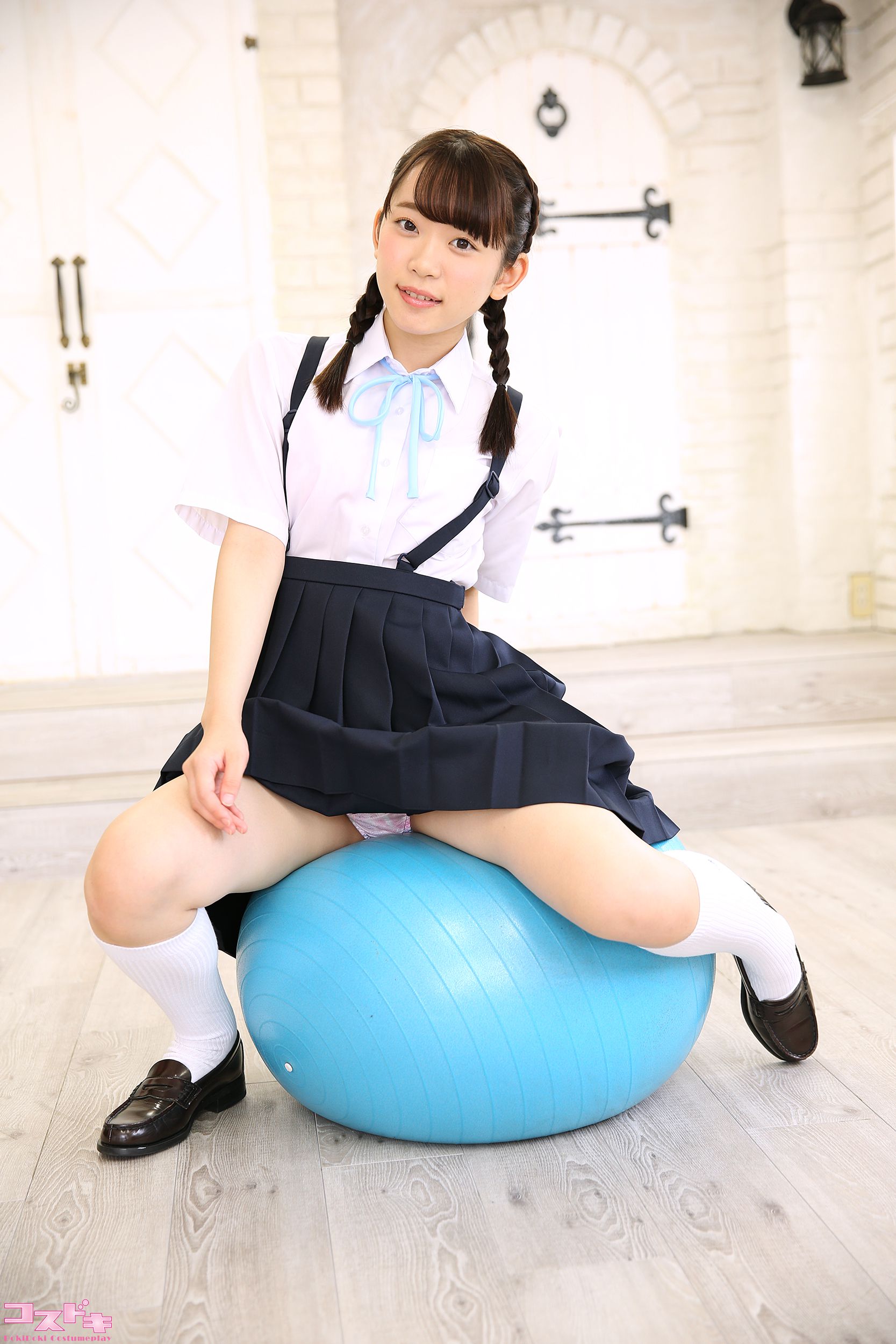 [Cosdoki] Yura Kano 架乃ゆら kanoyura_pic_seifuku2/(36P)