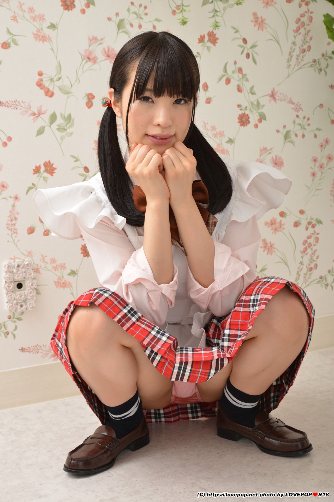 [LOVEPOP] Mai Yahiro 八尋麻衣 Photoset 03/(45P)