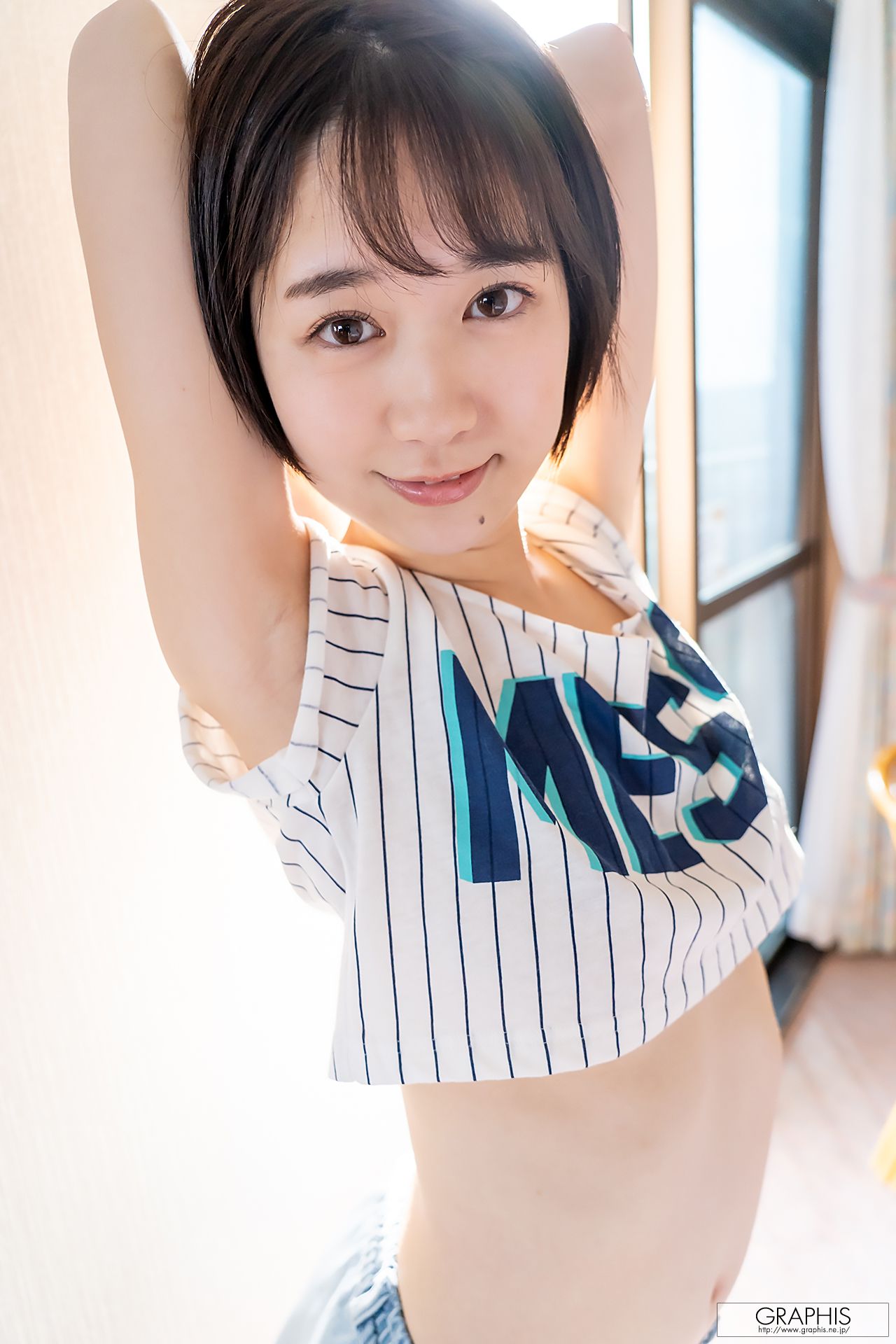 [Graphis] Gals446 Shiho Fujie 藤江史帆 Pele clara/(70P)