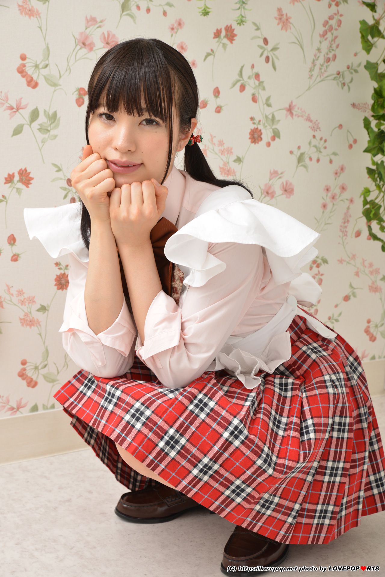 [LOVEPOP] Mai Yahiro 八尋麻衣 Photoset 03/(45P)