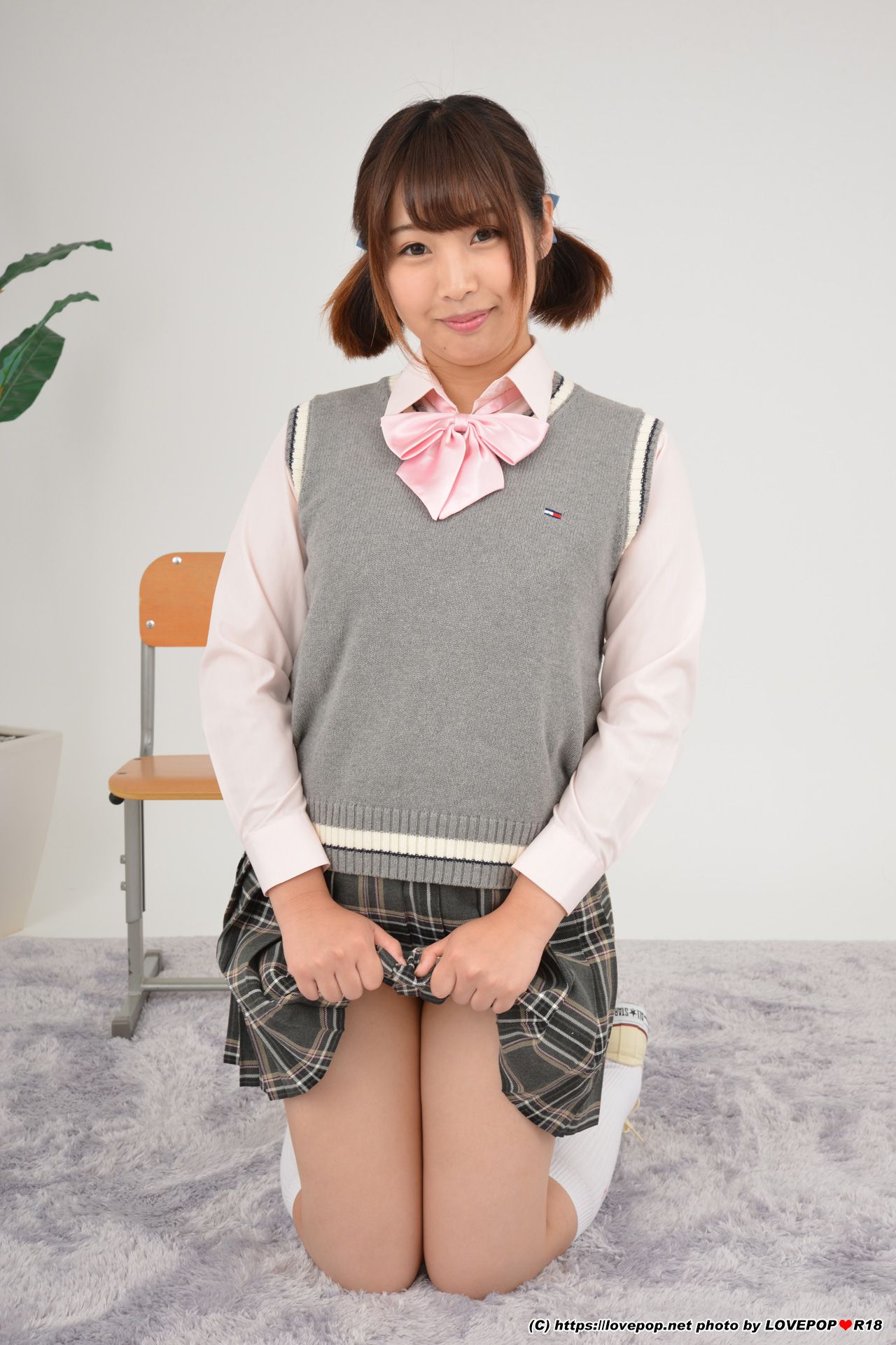 [LOVEPOP] Hinami Yumesaki 夢咲ひなみ Photoset 01/(60P)