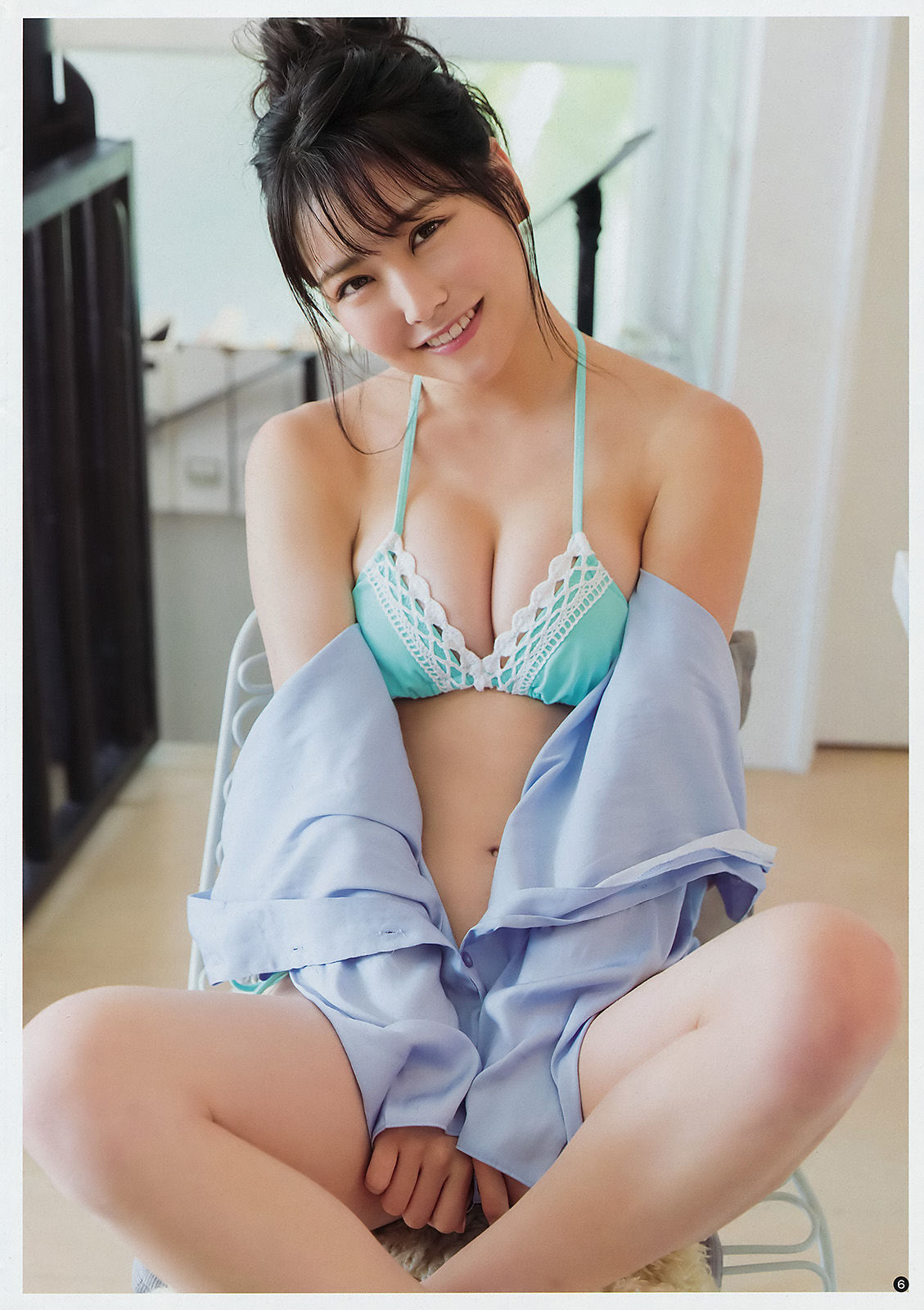 [Young Champion] 2018年No.06 白間美瑠/(11P)