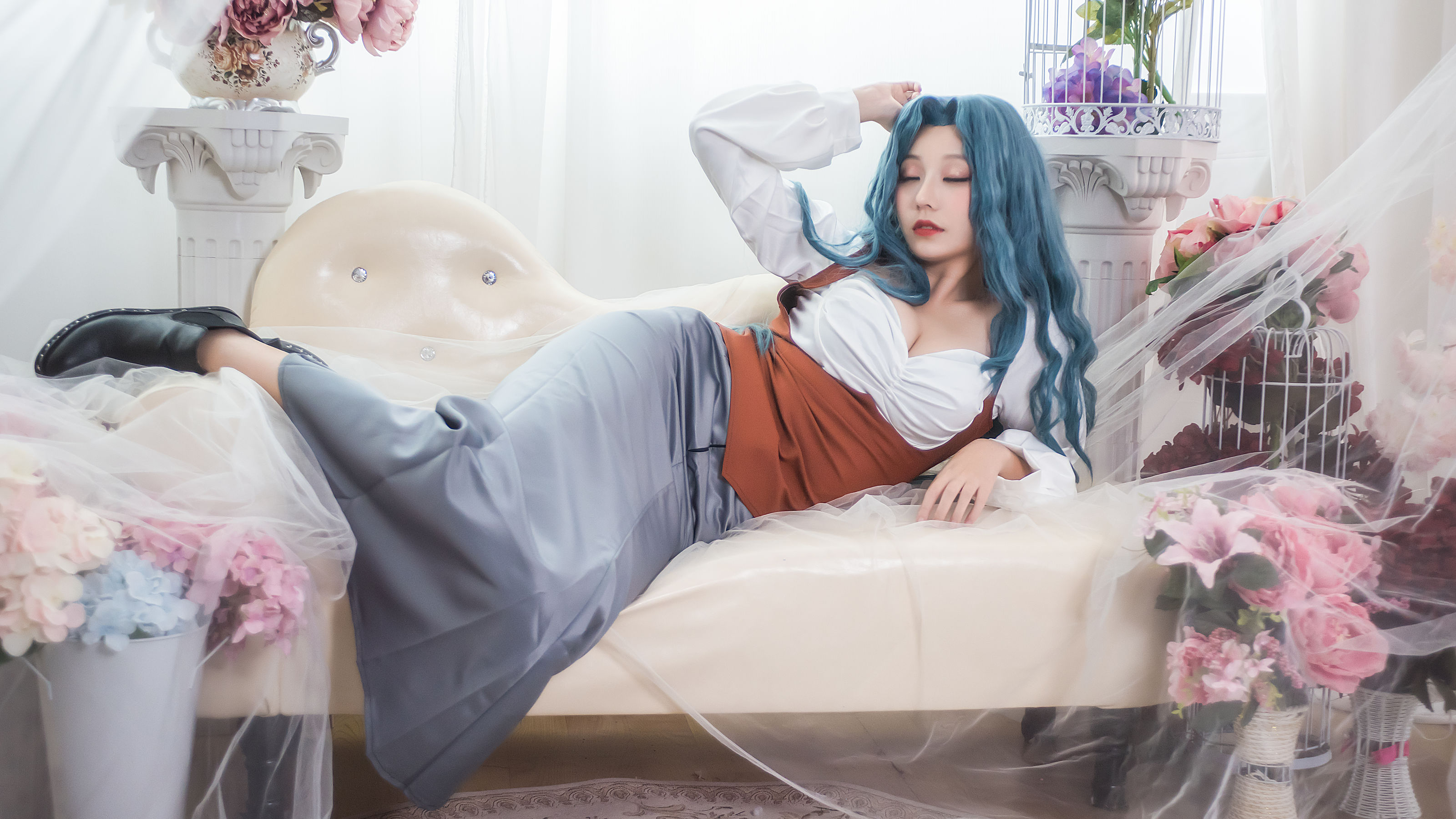 [COS福利] The Vagrant Cosplay Album - 菌烨tako《安玛丽》/(20P)