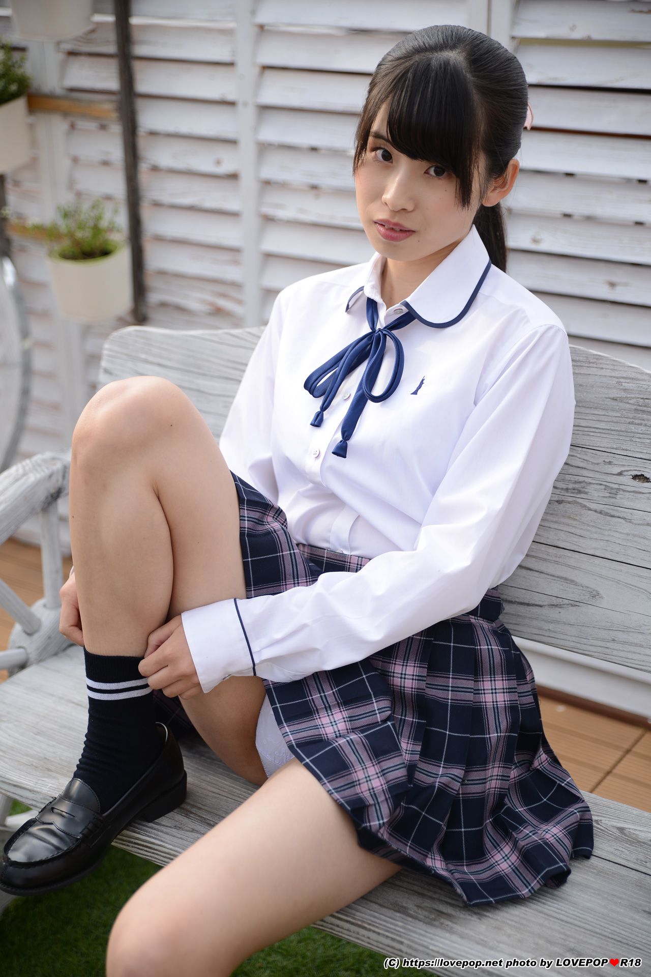 [LOVEPOP] Riina Aizawa 逢沢りいな Photoset 01/(50P)