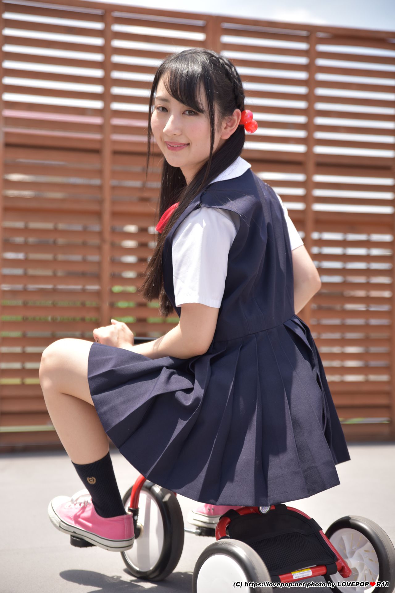 [LOVEPOP] Hinano Kanzaka 神坂ひなの Photoset 04/(37P)