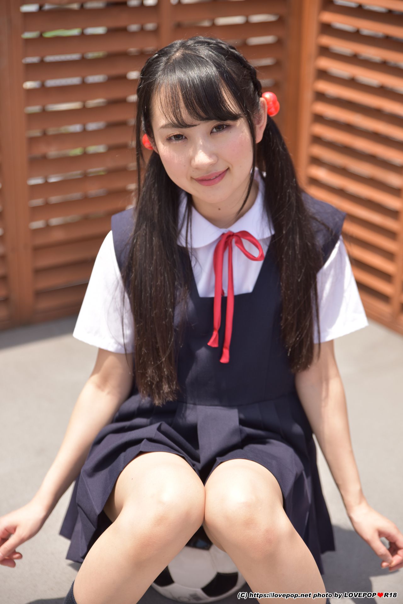 [LOVEPOP] Hinano Kanzaka 神坂ひなの Photoset 04/(37P)