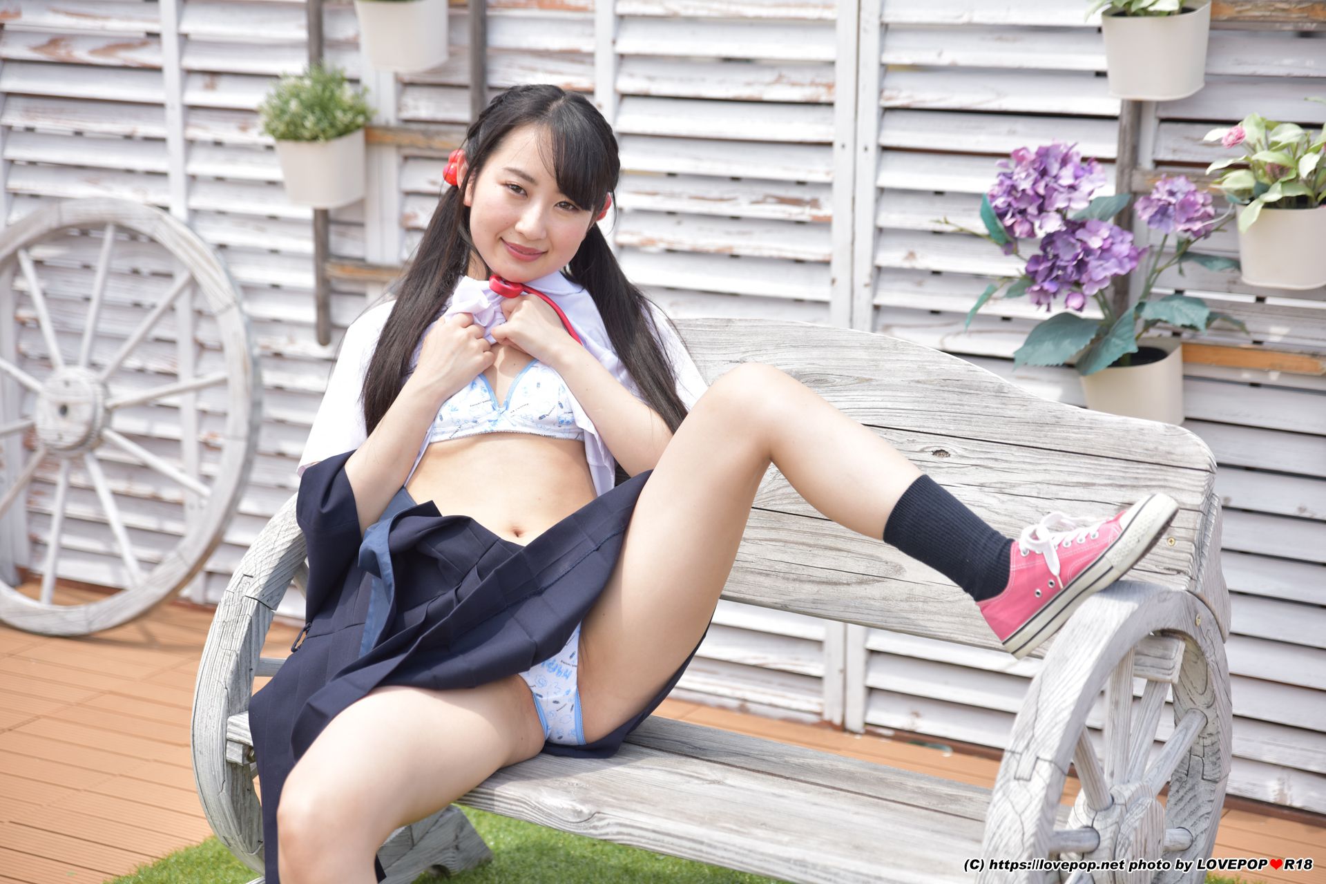 [LOVEPOP] Hinano Kanzaka 神坂ひなの Photoset 04/(37P)