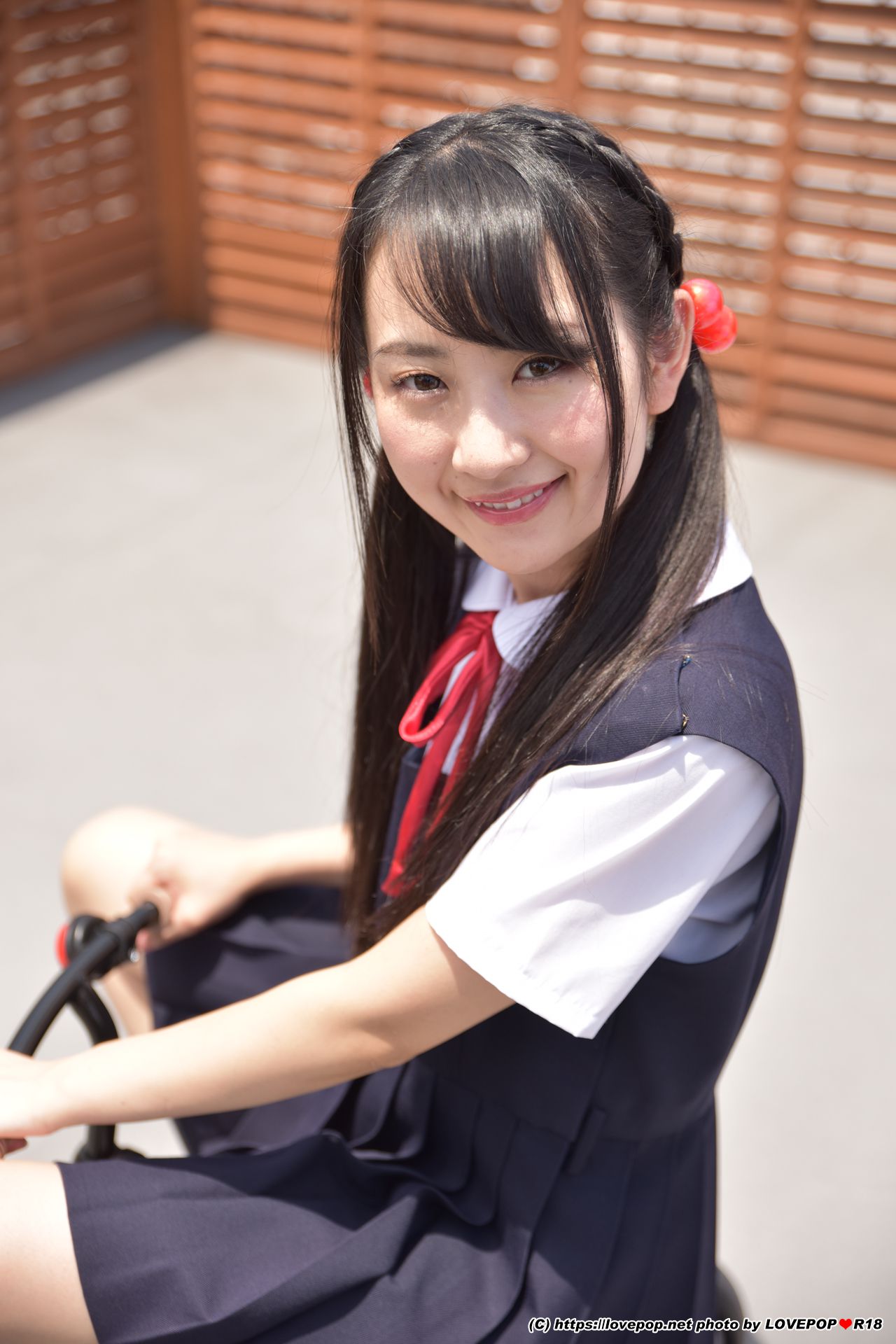 [LOVEPOP] Hinano Kanzaka 神坂ひなの Photoset 04/(37P)