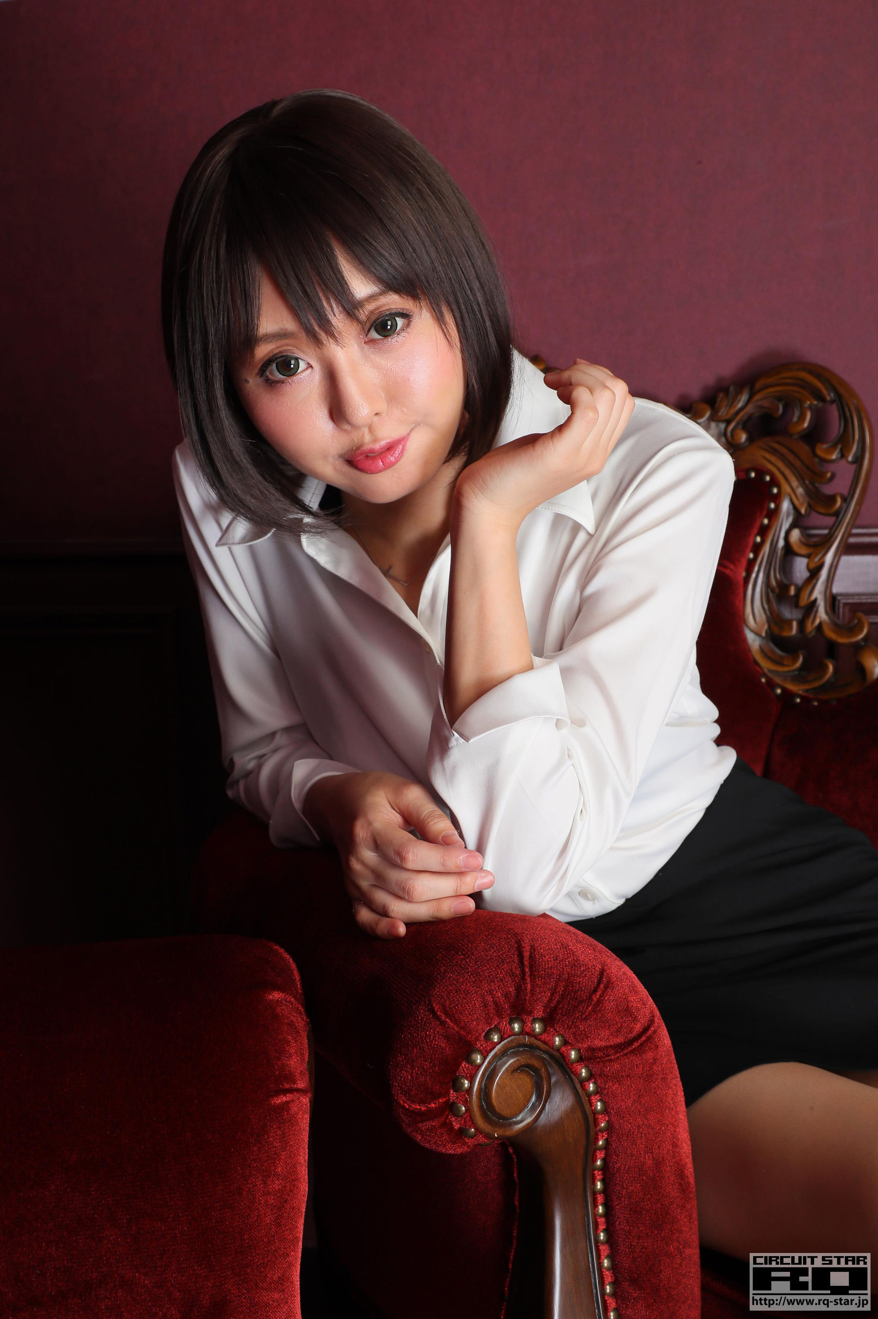 [RQ-STAR] Ahane 亜羽音 Office Lady/(90P)