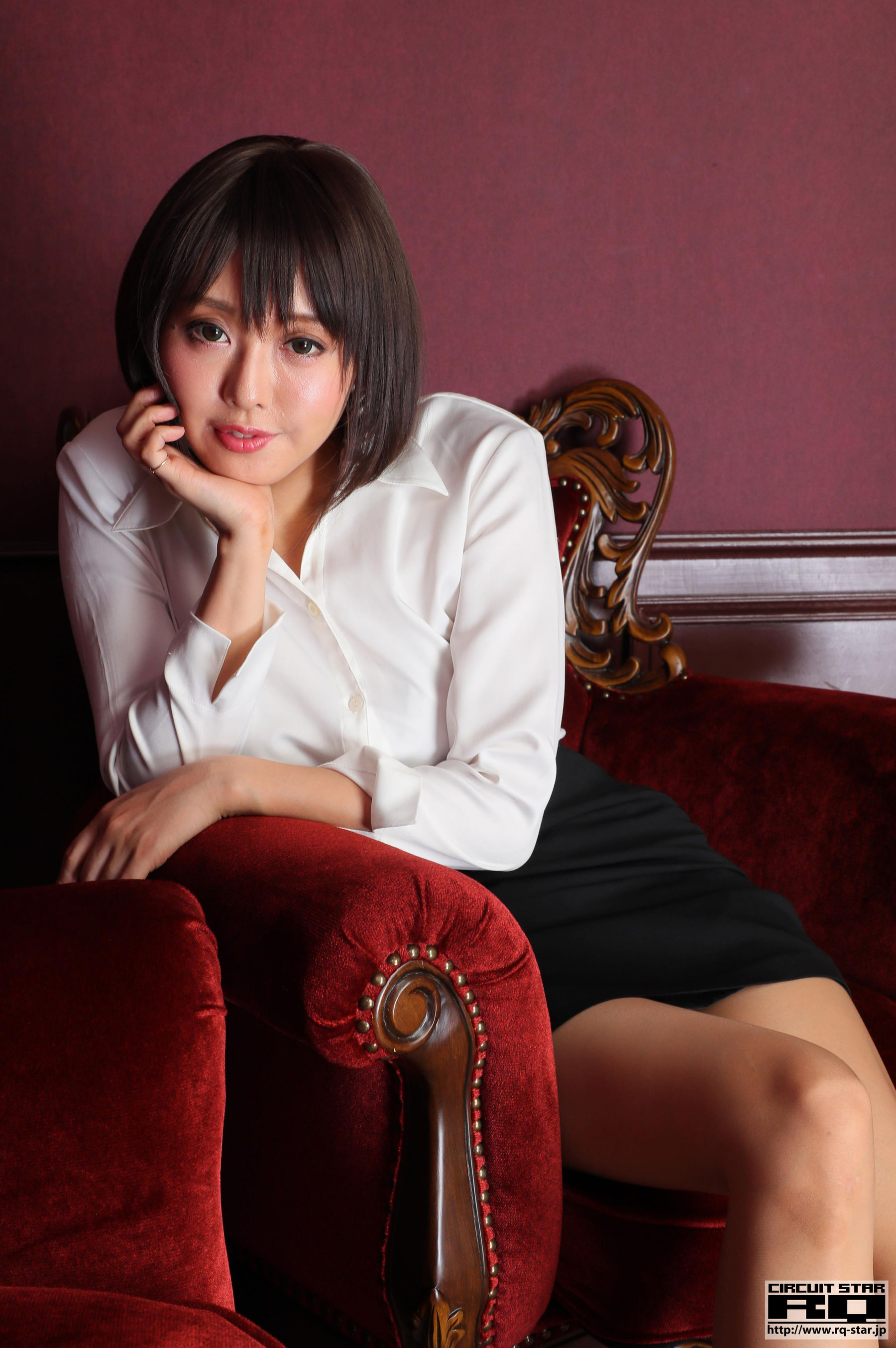 [RQ-STAR] Ahane 亜羽音 Office Lady/(90P)