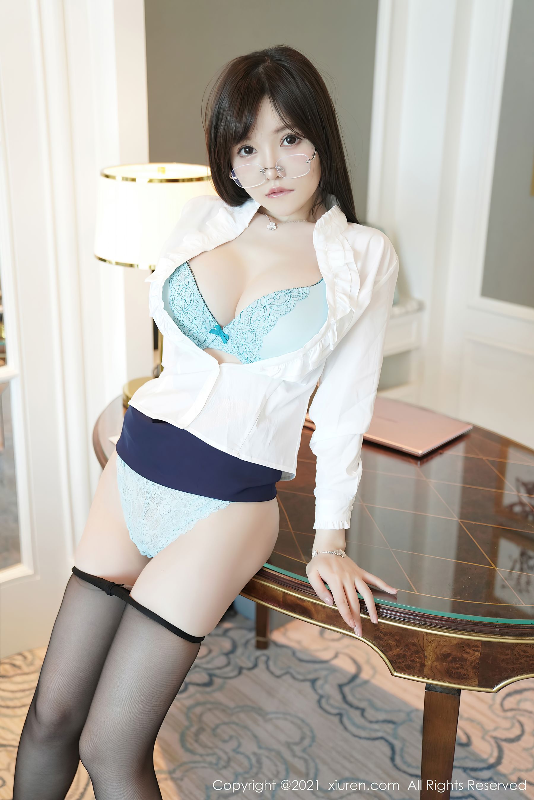 [秀人XIUREN] No.3026 糯美子MINIbabe/(72P)