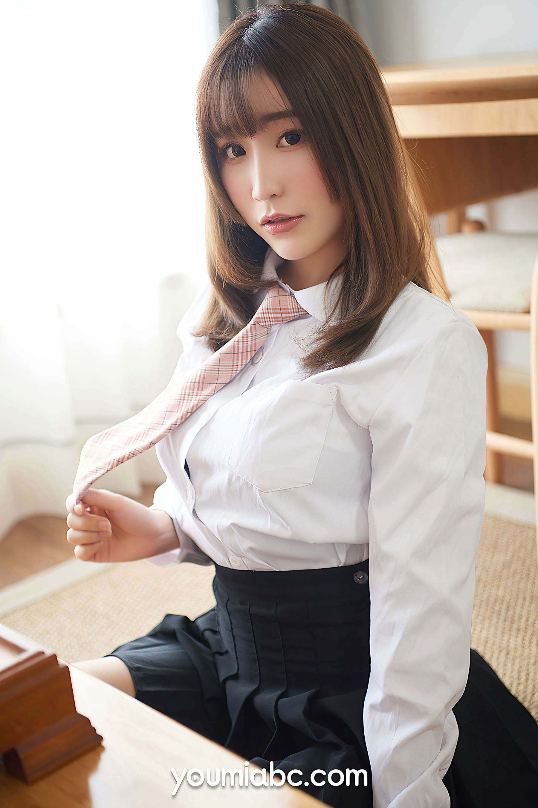 [尤蜜YouMiabc]  绯月樱-Cherry 学生妹の制服诱惑/(50P)