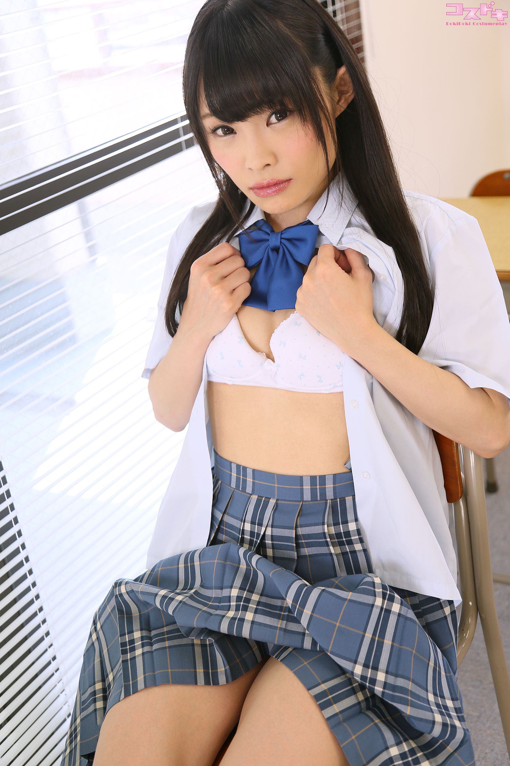 [Cosdoki] Rina Hatsume 初芽里奈 hatsumerina_pic_seifuku1/(64P)