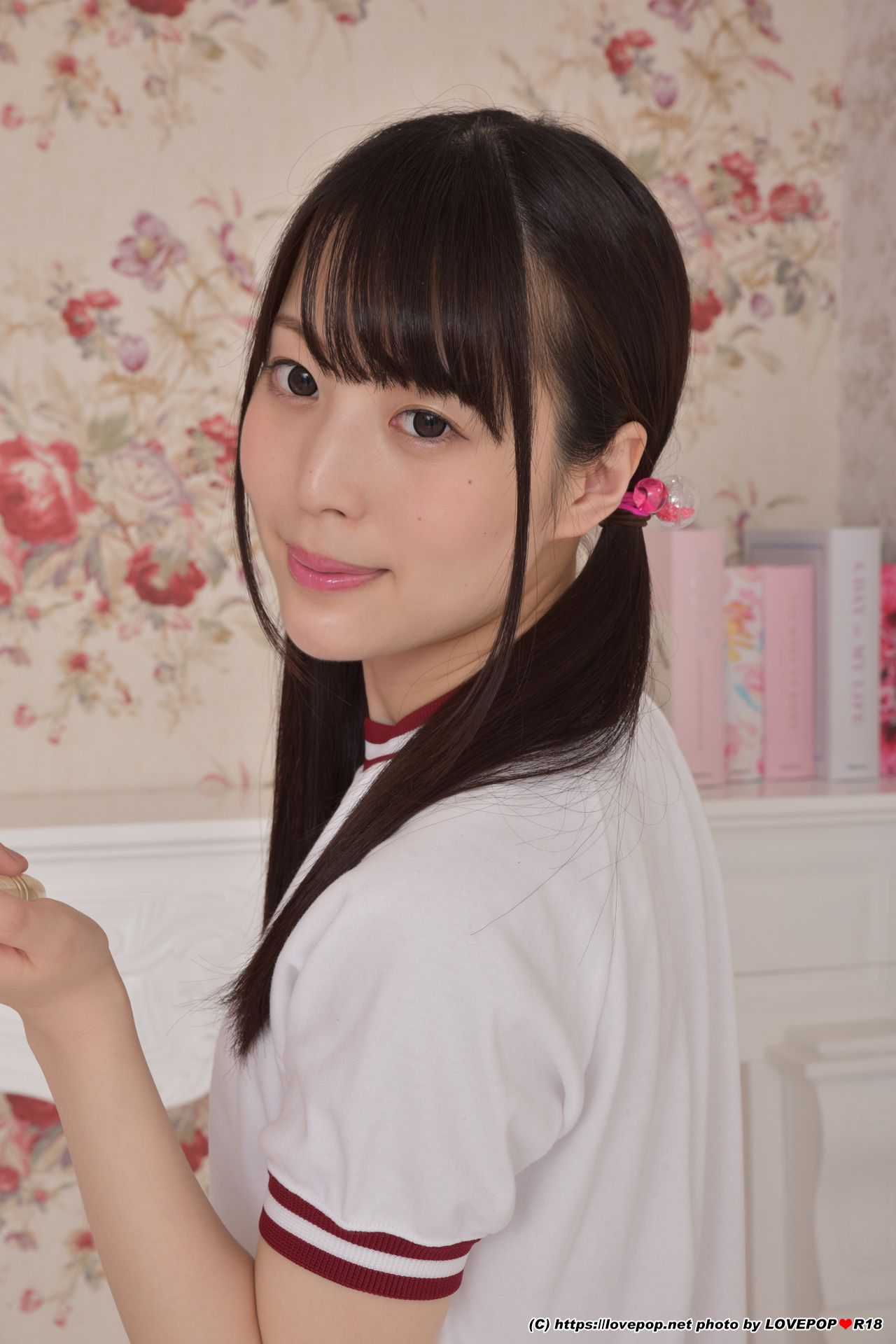 [LOVEPOP] Sora Kamikawa 上川星空 Photoset 06/(42P)