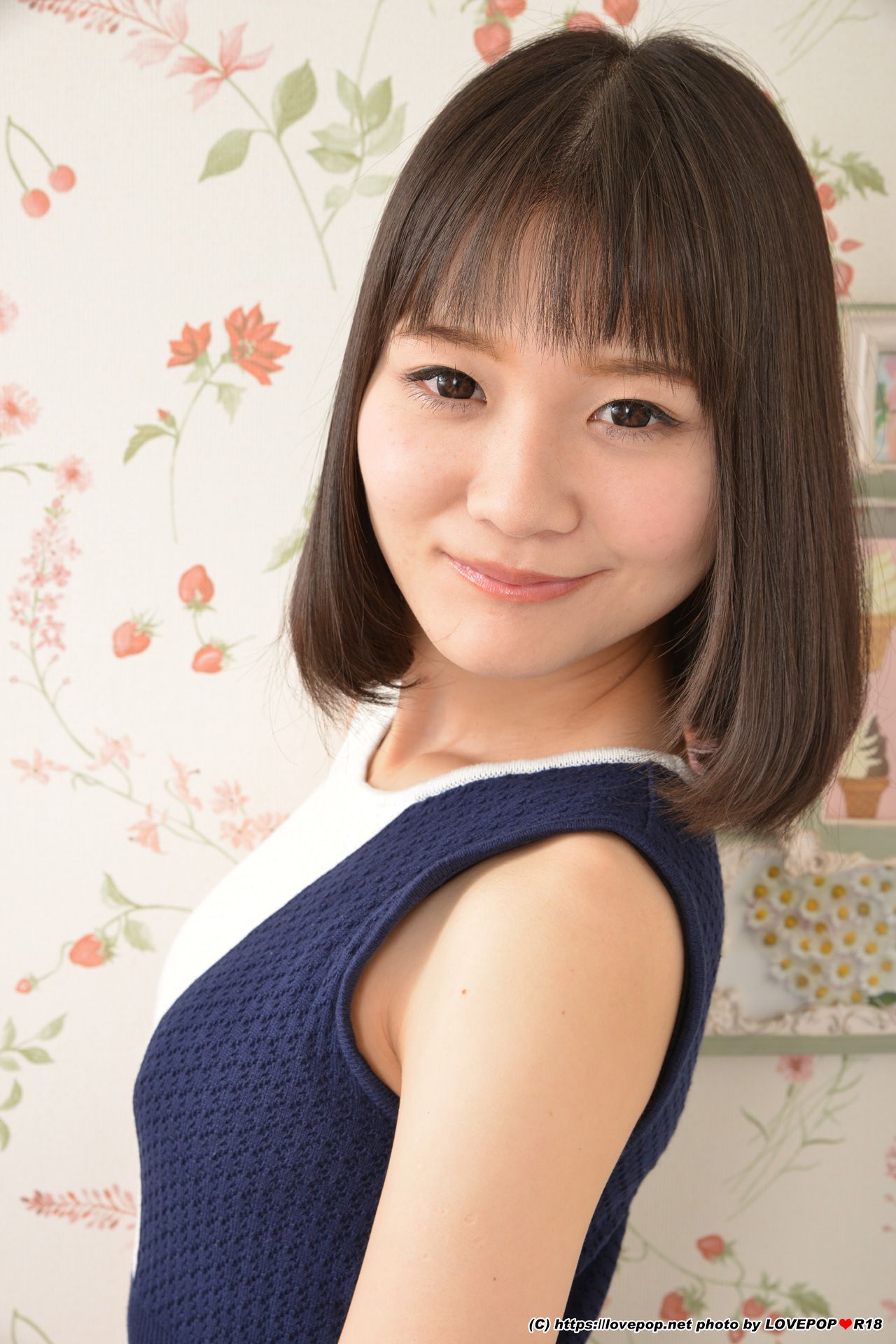 [LOVEPOP] Kaede Nishiyama 西山楓 Photoset 05/(55P)