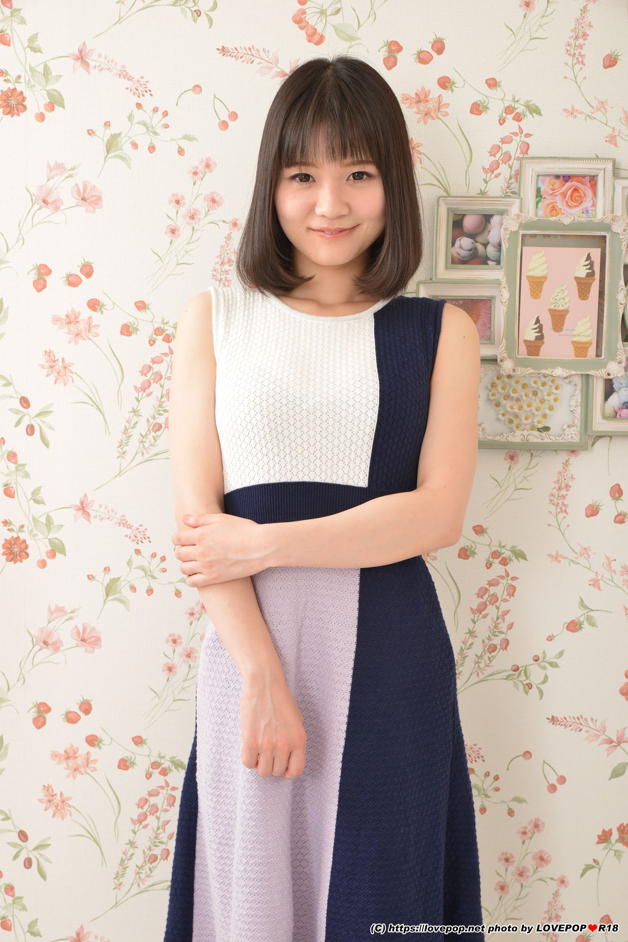 [LOVEPOP] Kaede Nishiyama 西山楓 Photoset 05/(55P)