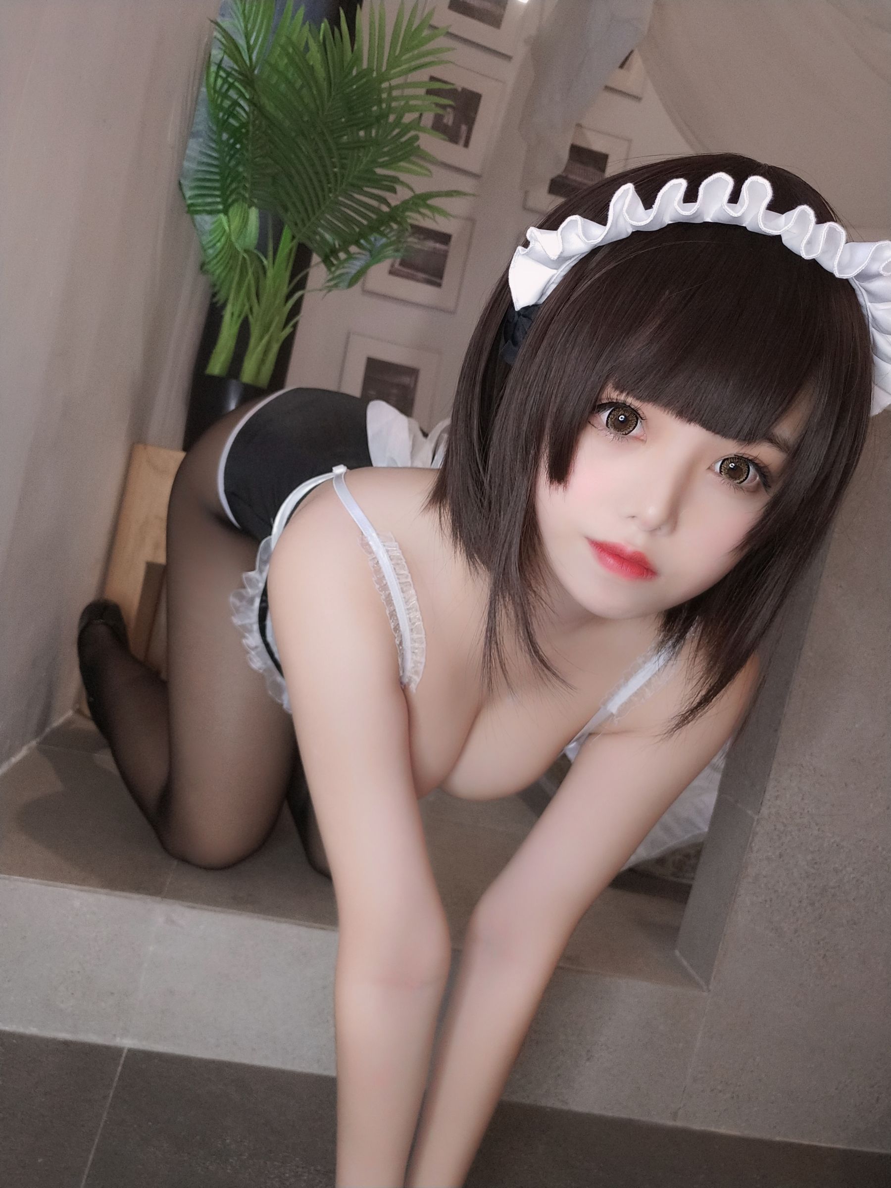 [Cosplay] 萌系小姐姐蜜汁猫裘 - 女仆/(42P)