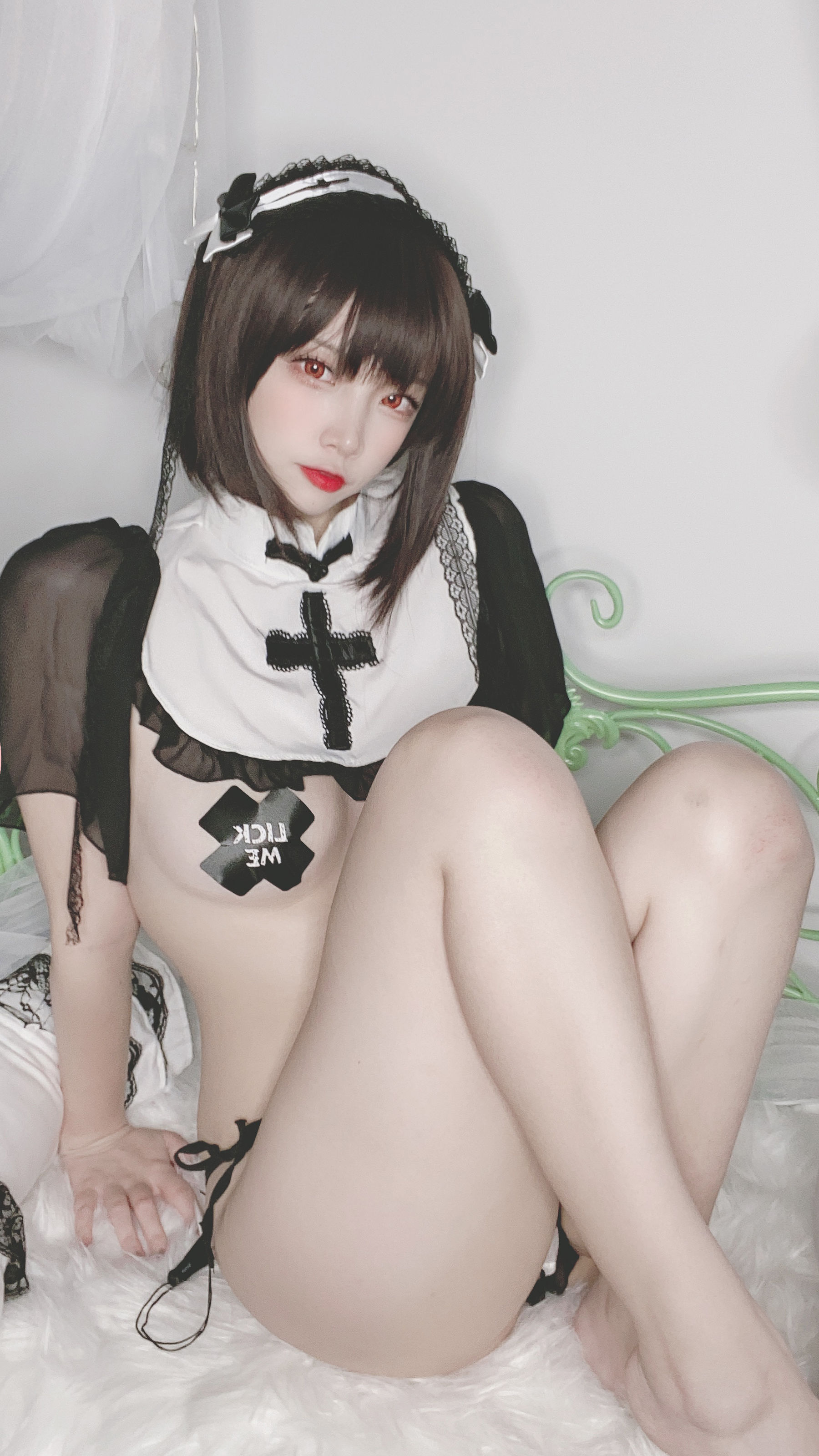 [Cosplay] 人气Coser二佐Nisa - 修女/(44P)