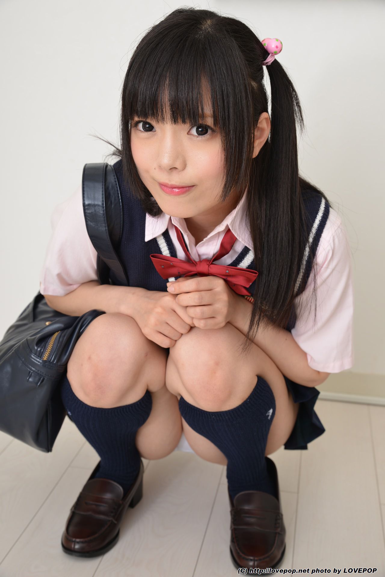 [LOVEPOP] Miyako Akane 赤根京 Photoset 06/(63P)