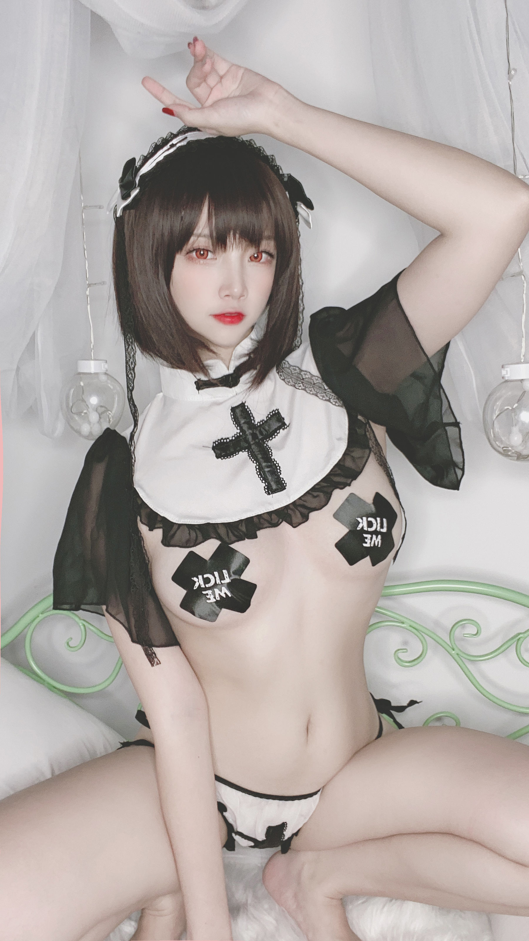 [Cosplay] 人气Coser二佐Nisa - 修女/(44P)