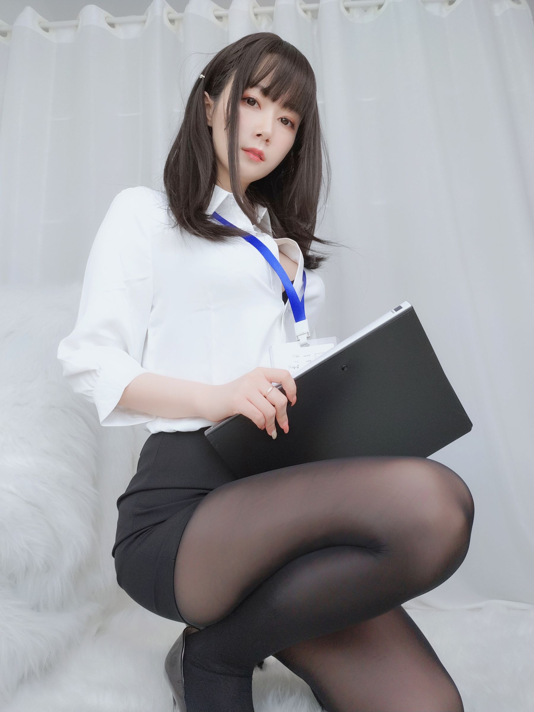 [Cosplay] Coser小姐姐白银 - 制服/(119P)