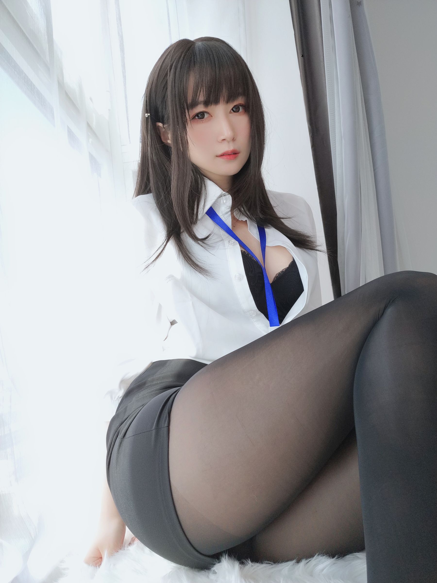 [Cosplay] Coser小姐姐白银 - 制服/(119P)