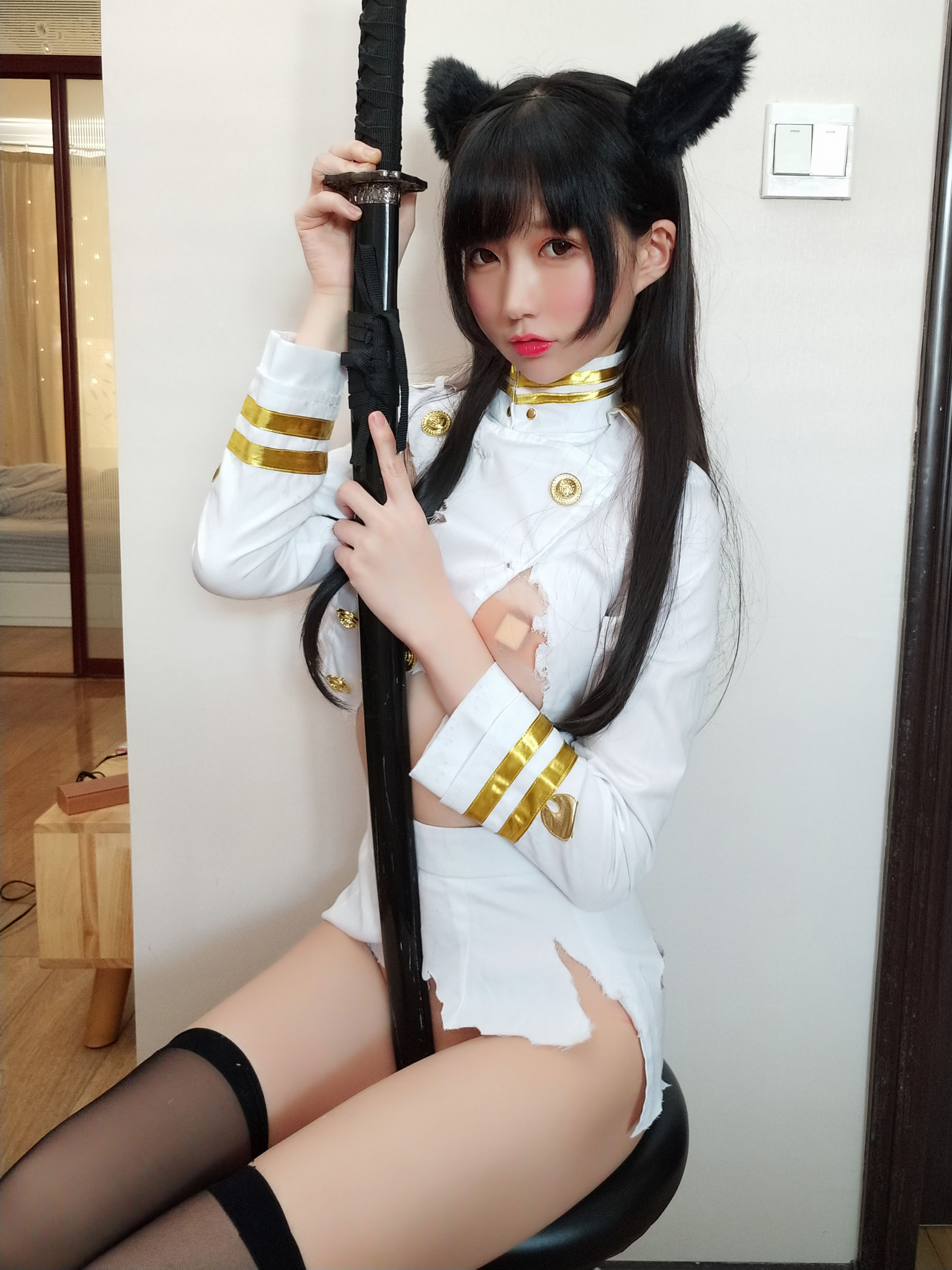 [Cosplay] NAGISA魔物喵[fantia] - 戦損愛宕/(18P)