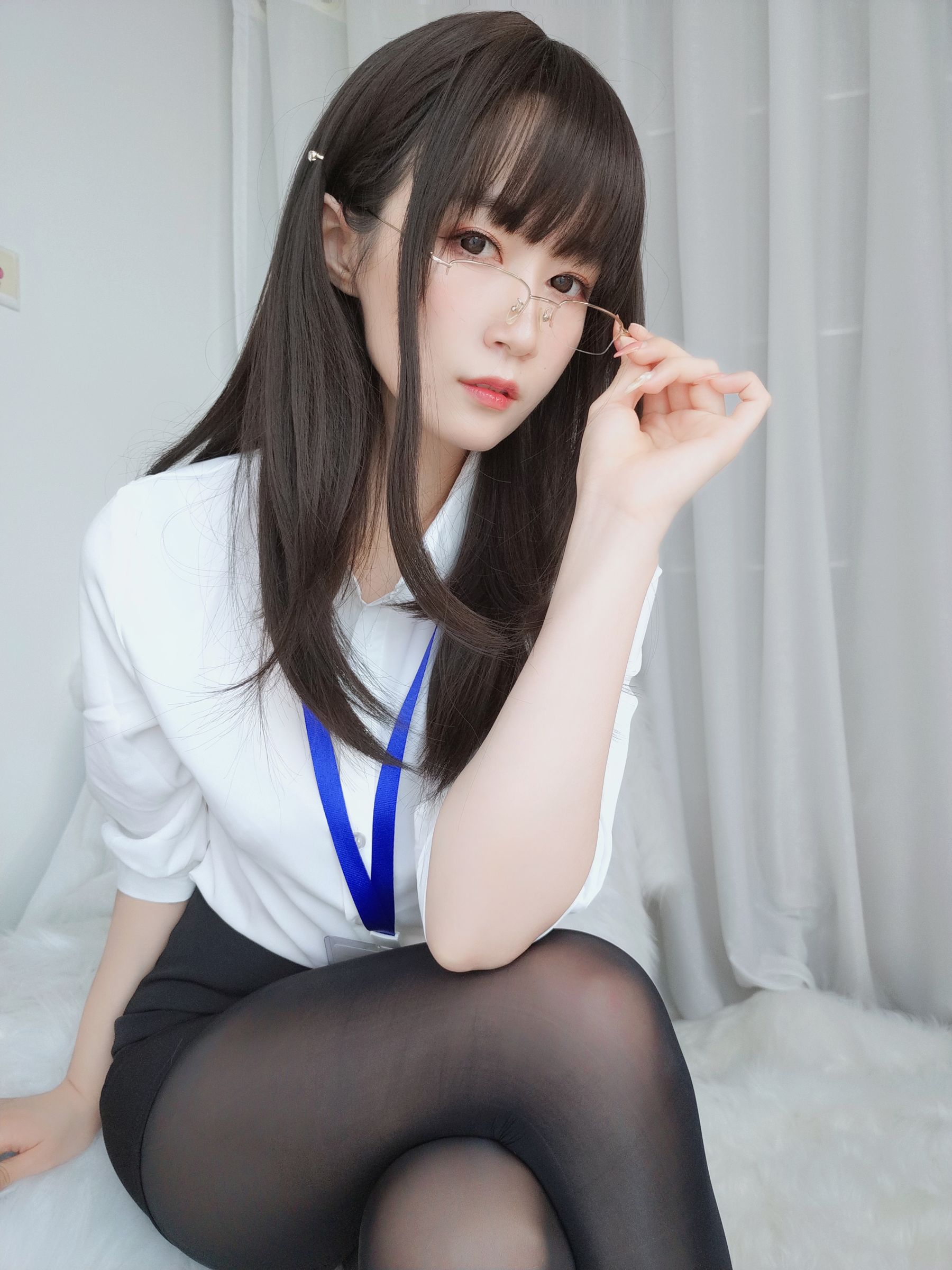 [Cosplay] Coser小姐姐白银 - 制服/(119P)