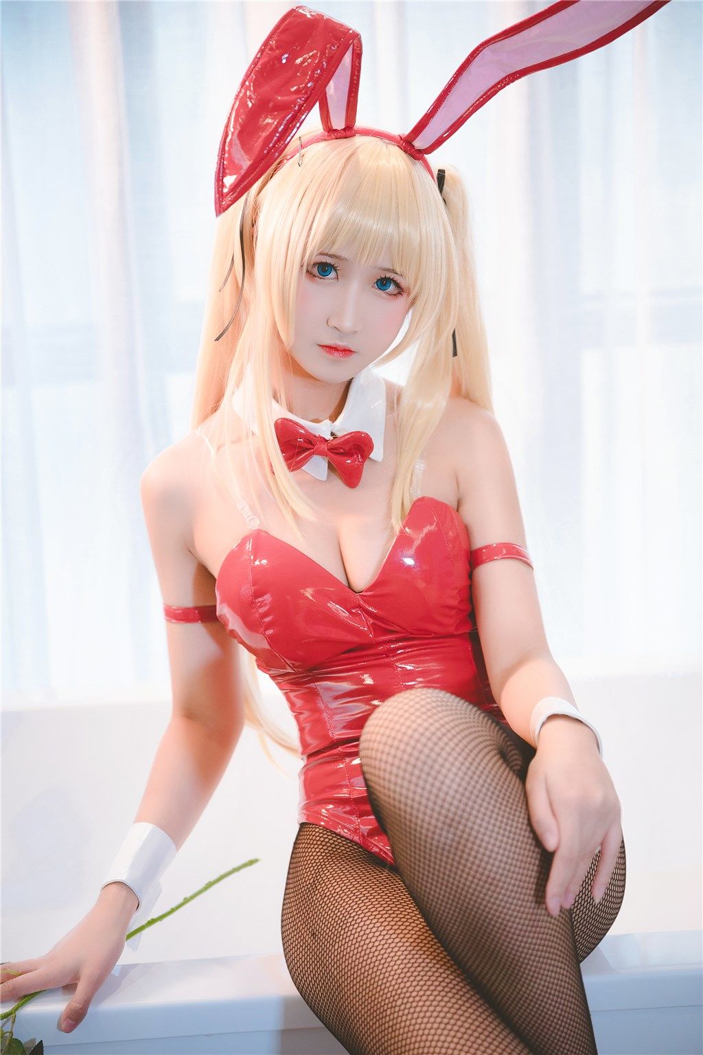 [Cosplay] 微博妹子三度_69 - 黑丝兔女郎/(40P)