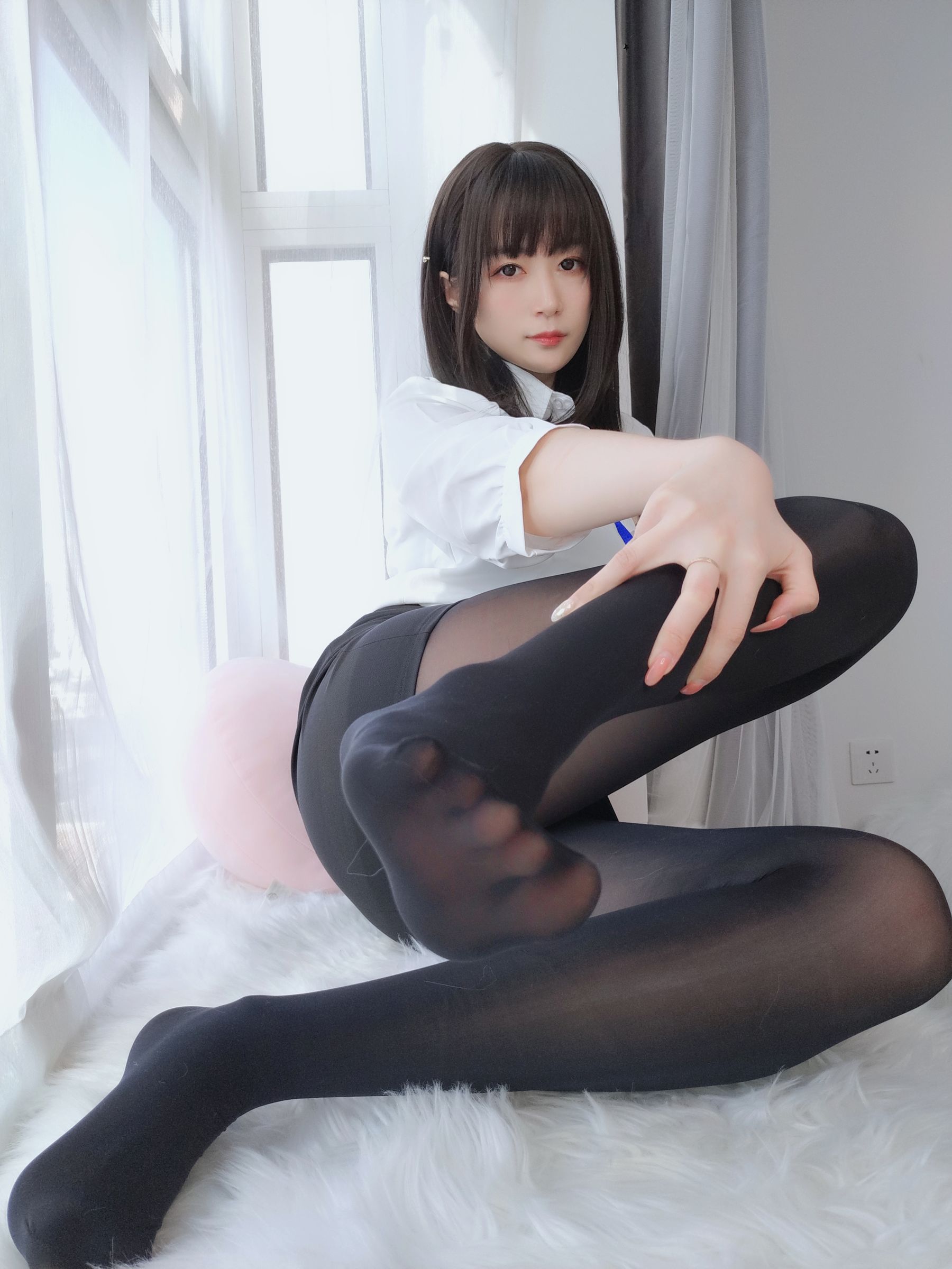 [Cosplay] Coser小姐姐白银 - 制服/(119P)