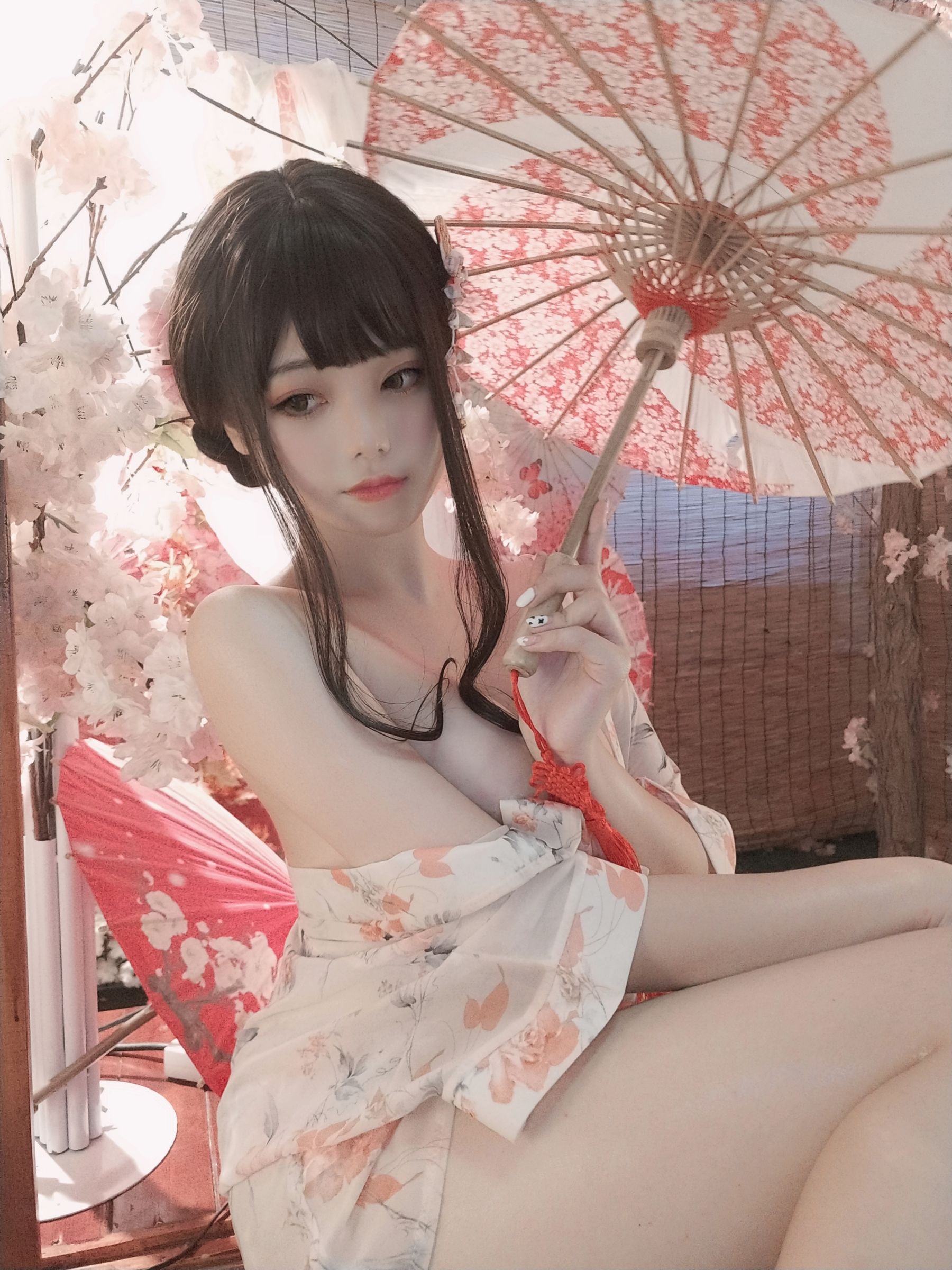 [Cosplay] 萌系小姐姐蜜汁猫裘 - 浴娘/(29P)