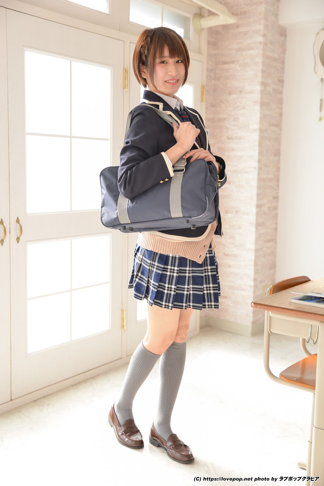 [LOVEPOP] Usako Kurusu 来栖うさこ Photoset 03/(75P)