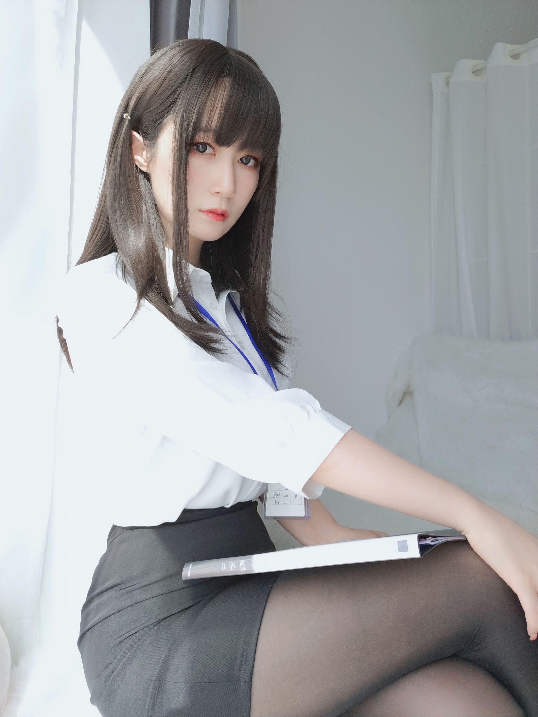 [Cosplay] Coser小姐姐白银 - 制服/(119P)