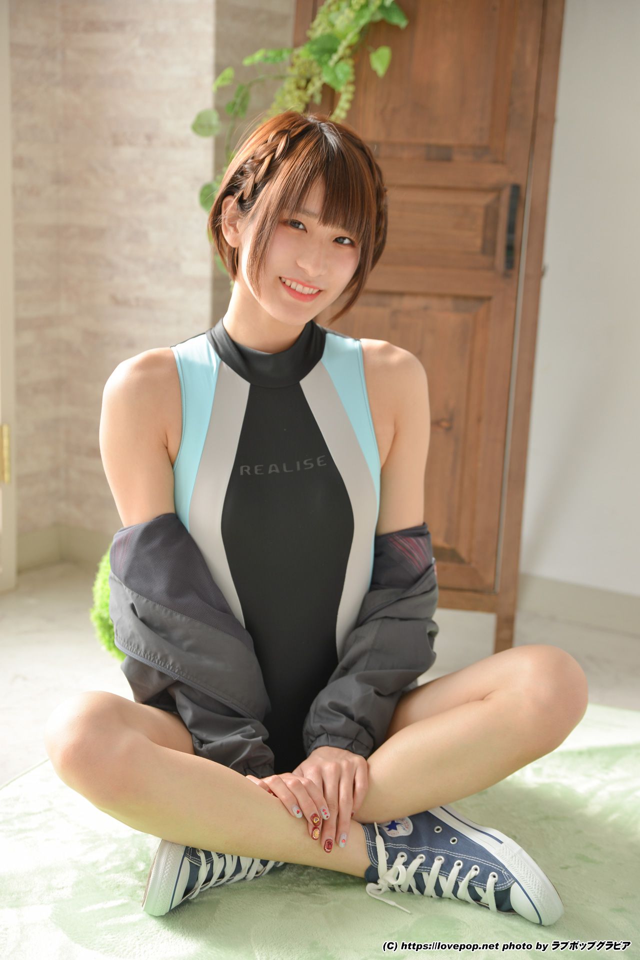 [LOVEPOP] Usako Kurusu 来栖うさこ Photoset 02/(79P)