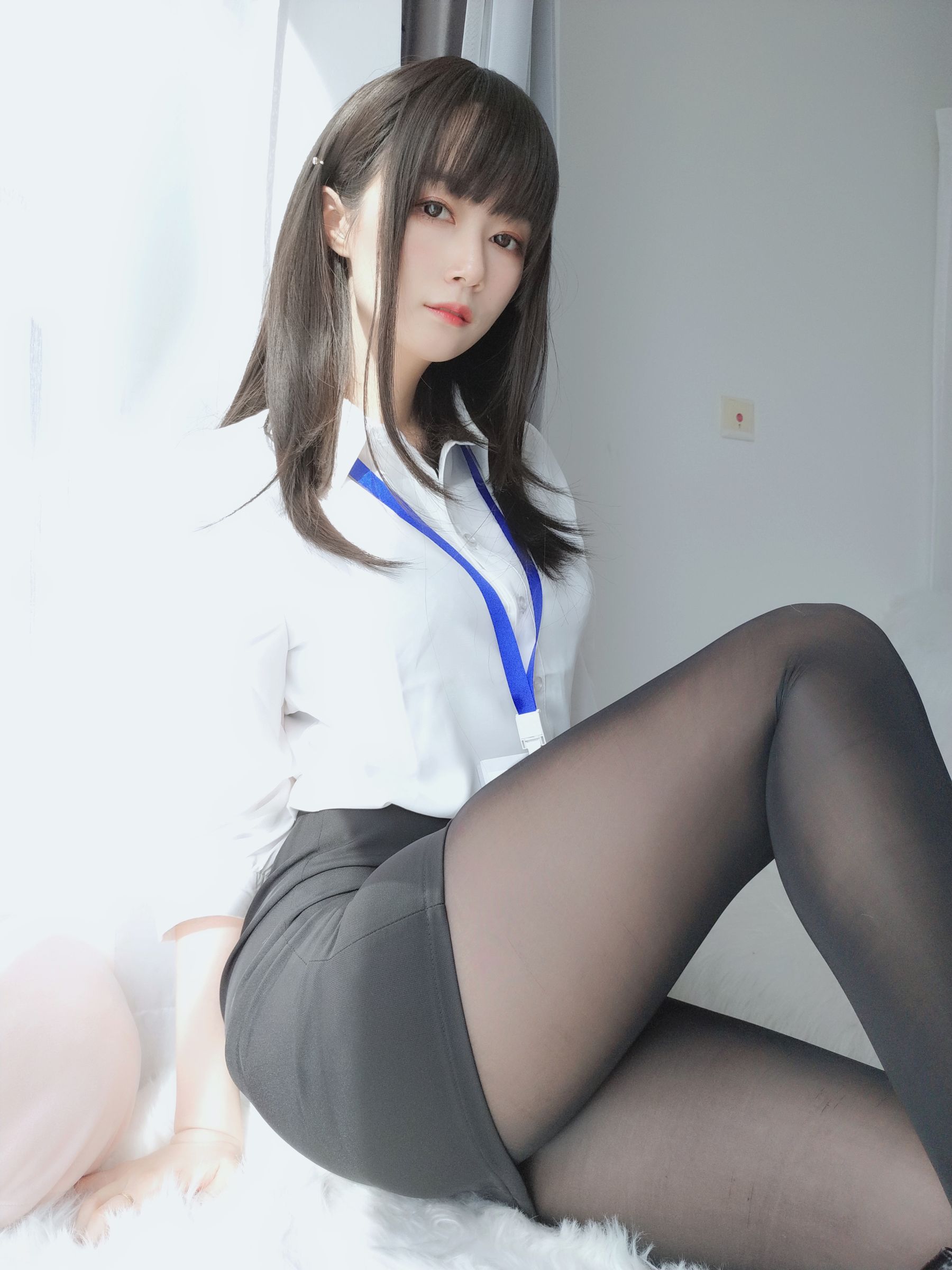 [Cosplay] Coser小姐姐白银 - 制服/(119P)