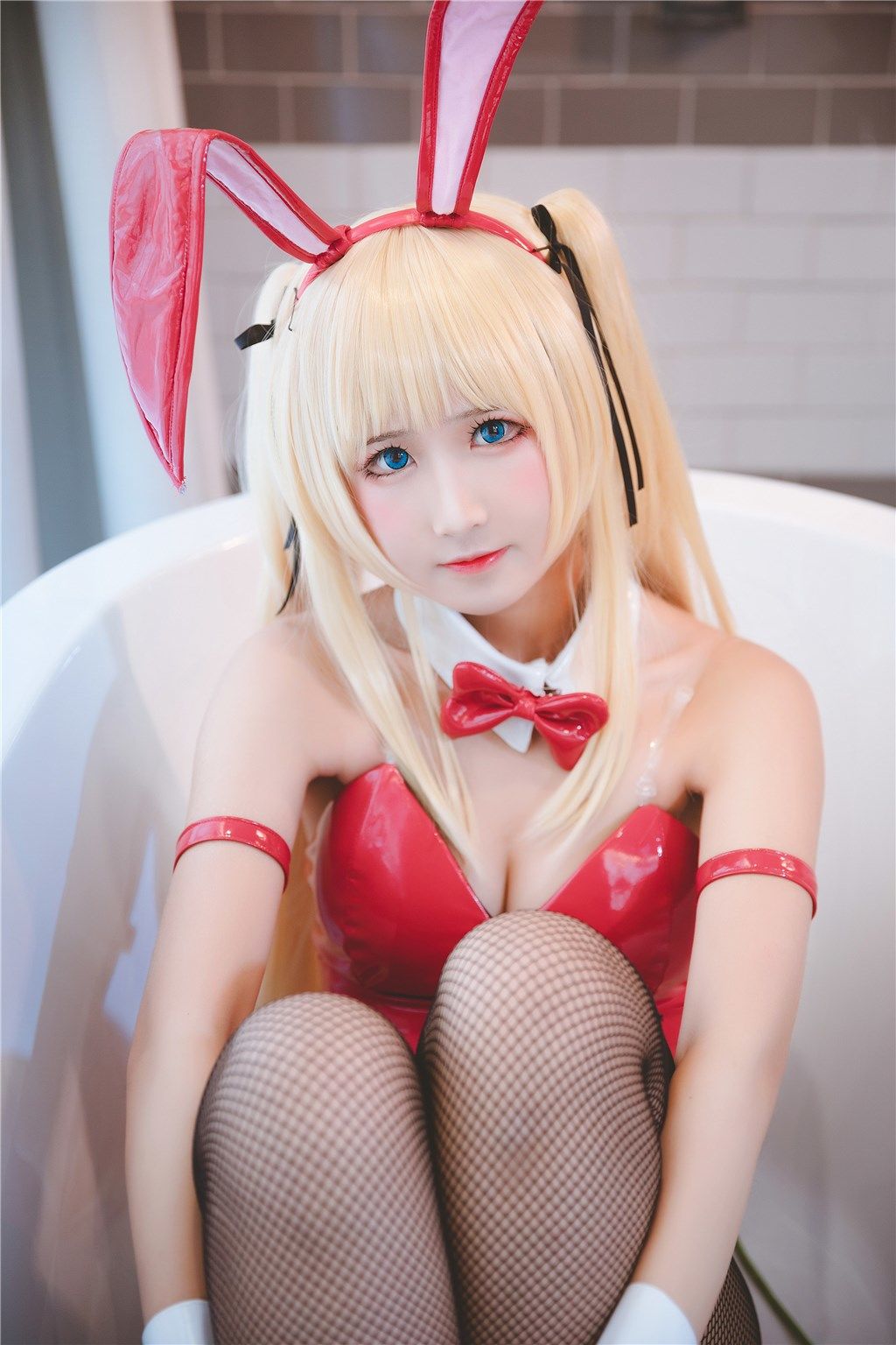 [Cosplay] 微博妹子三度_69 - 黑丝兔女郎/(40P)