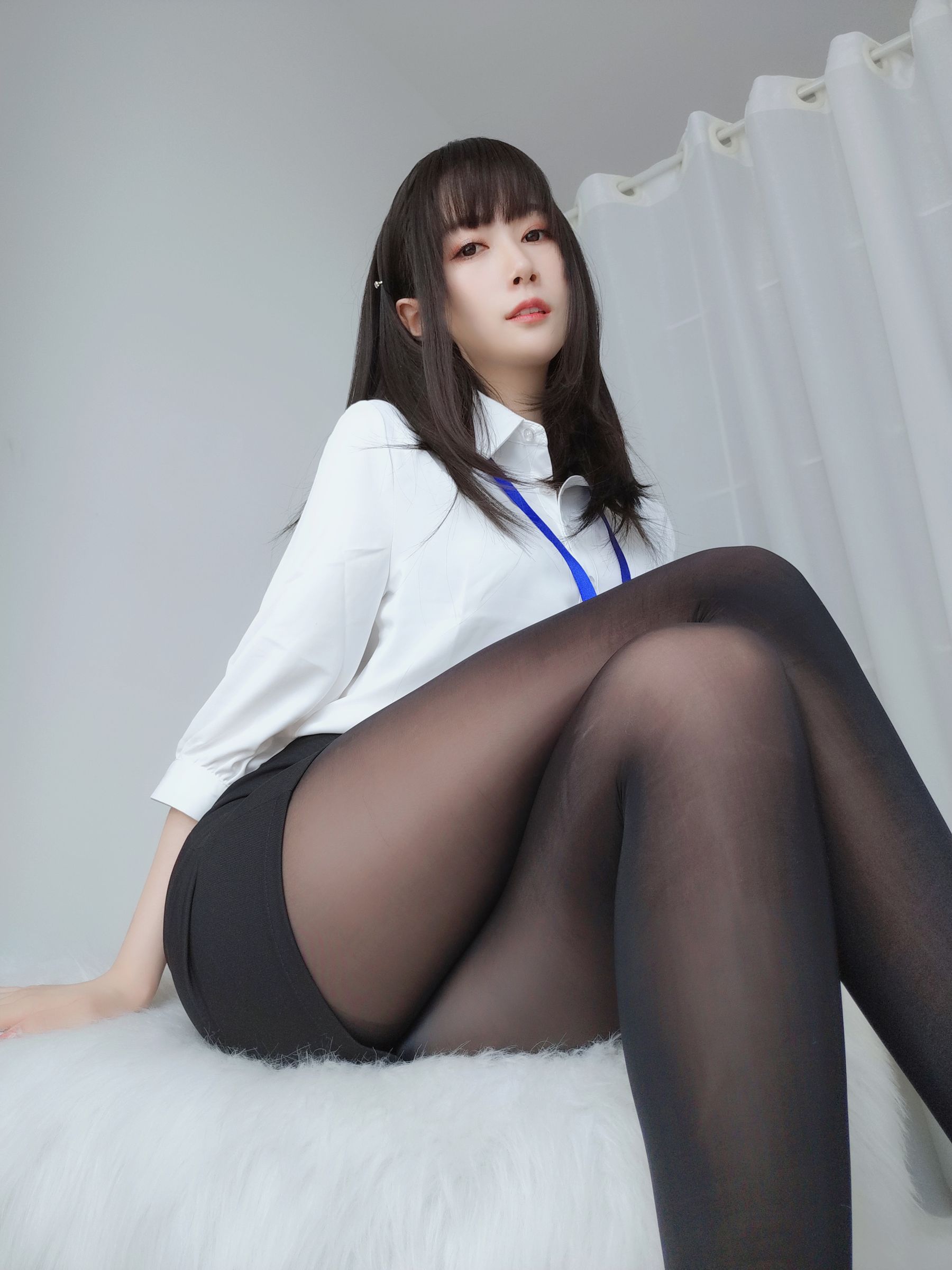 [Cosplay] Coser小姐姐白银 - 制服/(119P)