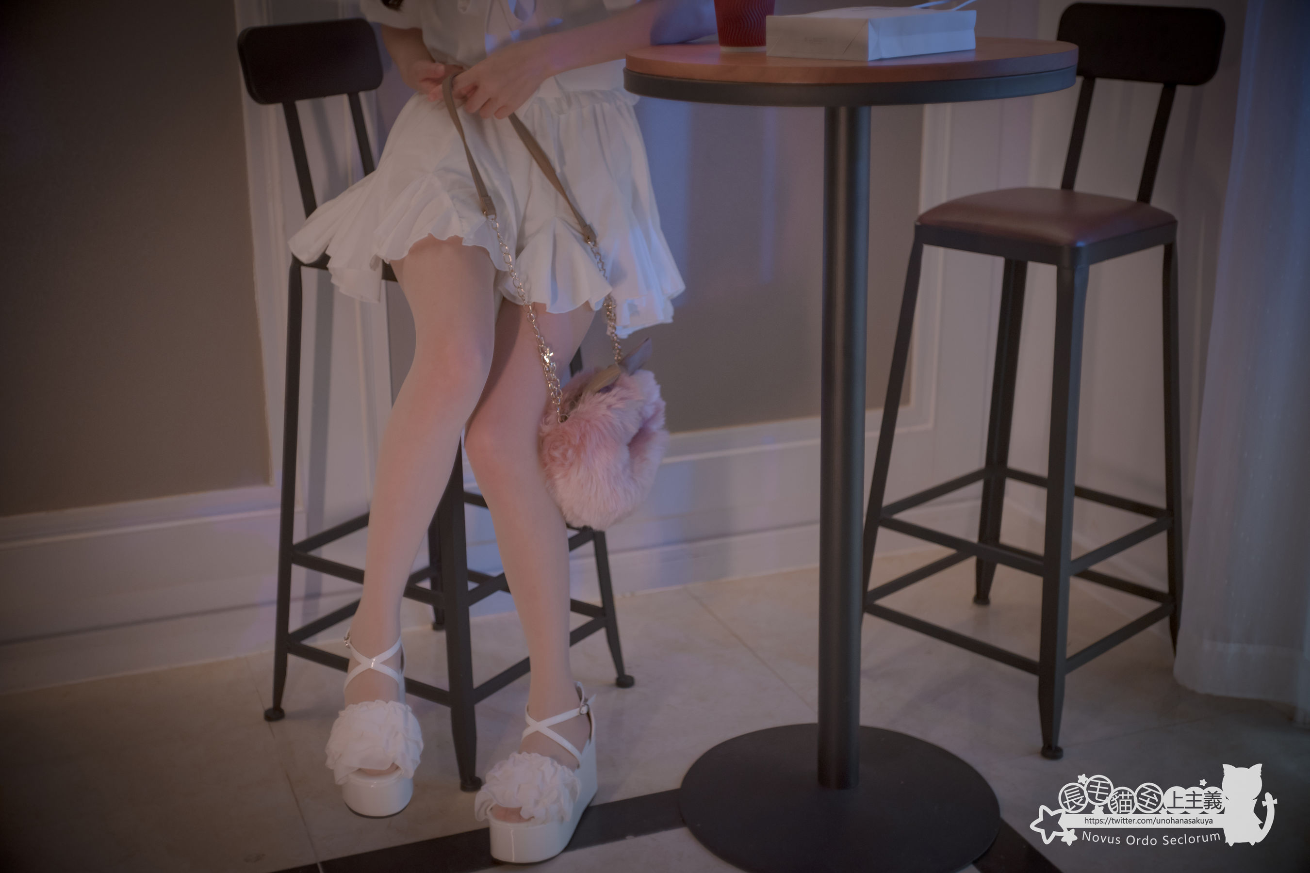 [福利COS] 福利姬木花琳琳是勇者 - 夜店小公举/(44P)