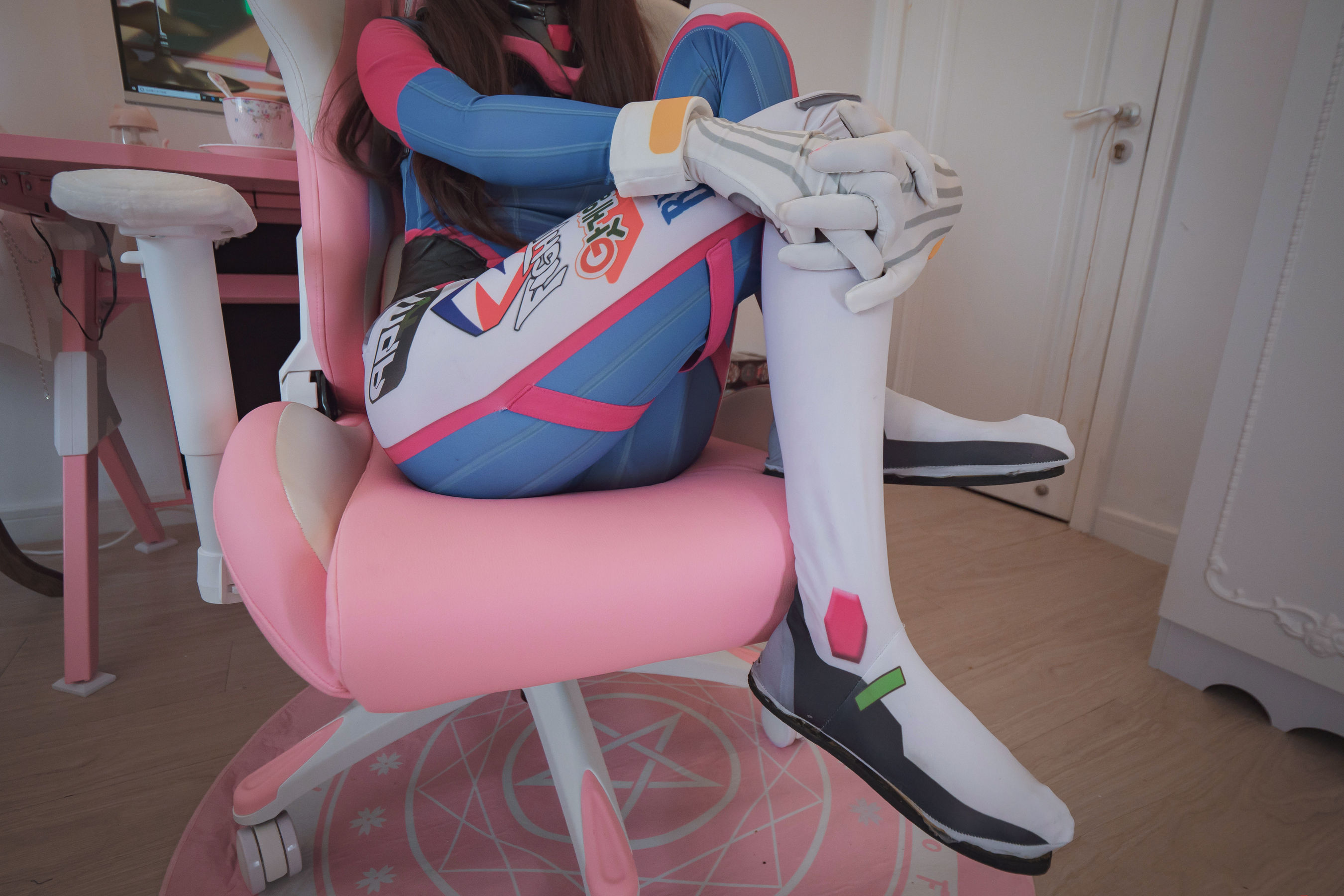 [福利COS] 福利姬木花琳琳是勇者 - オーバーウォッチD.VA/(52P)