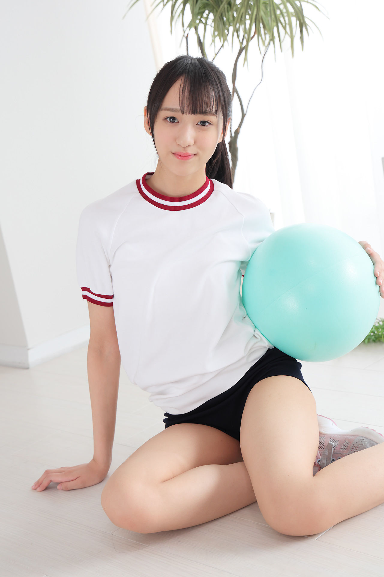 [Minisuka.tv] Yuna Sakiyama 咲山ゆな - Regular Gallery 02/(56P)