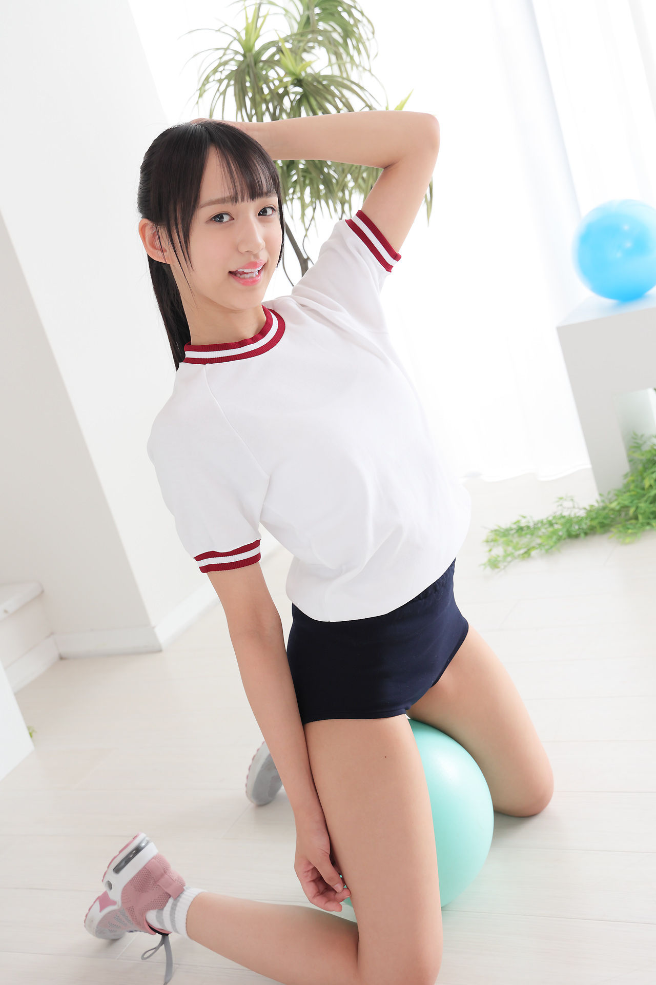 [Minisuka.tv] Yuna Sakiyama 咲山ゆな - Regular Gallery 02/(56P)