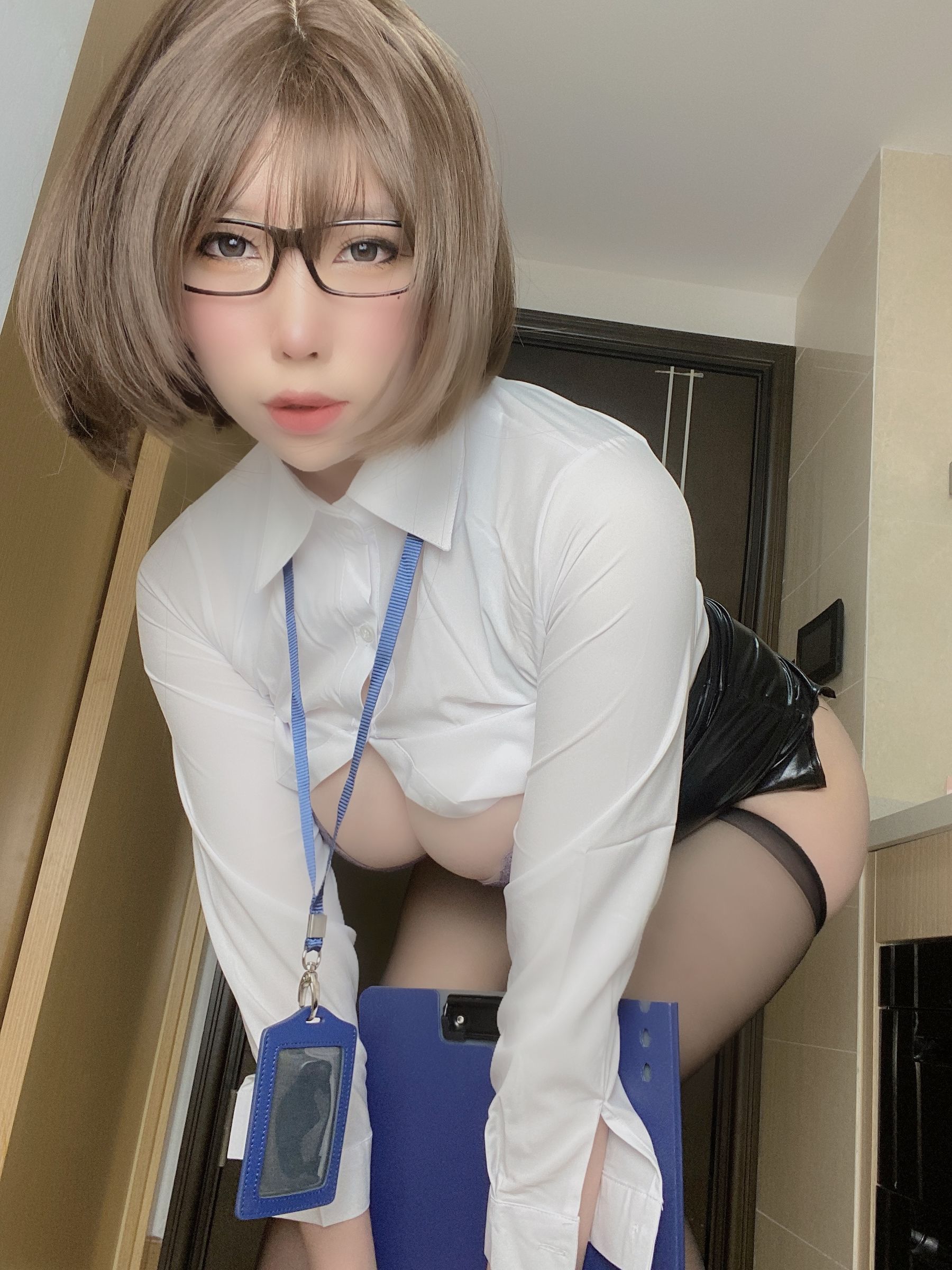 [福利COS] 二次元巨乳美女鹿野希 [Fantia] 【20211229】仕事終わったよ~今から特別残業サービスしよう/(105P)